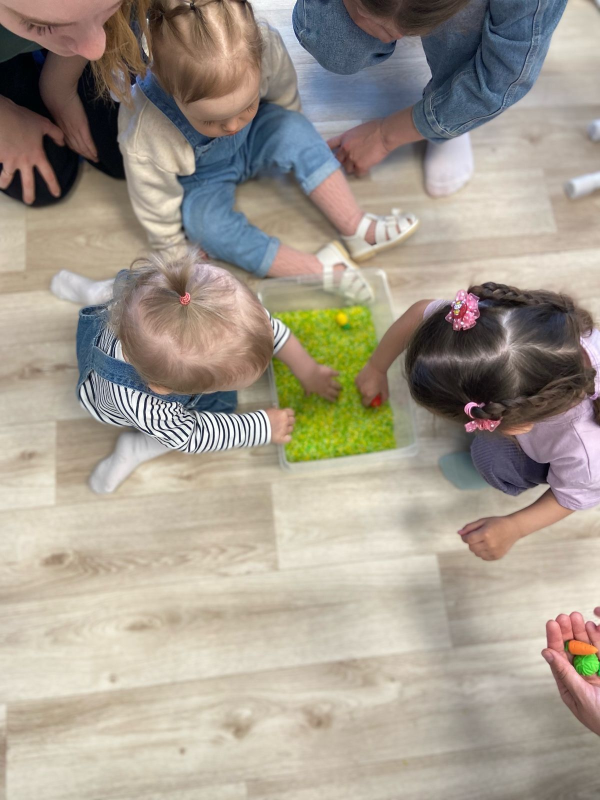 В клубе «Мирас» прошли увлекательные занятия для молодых семей Нурлата