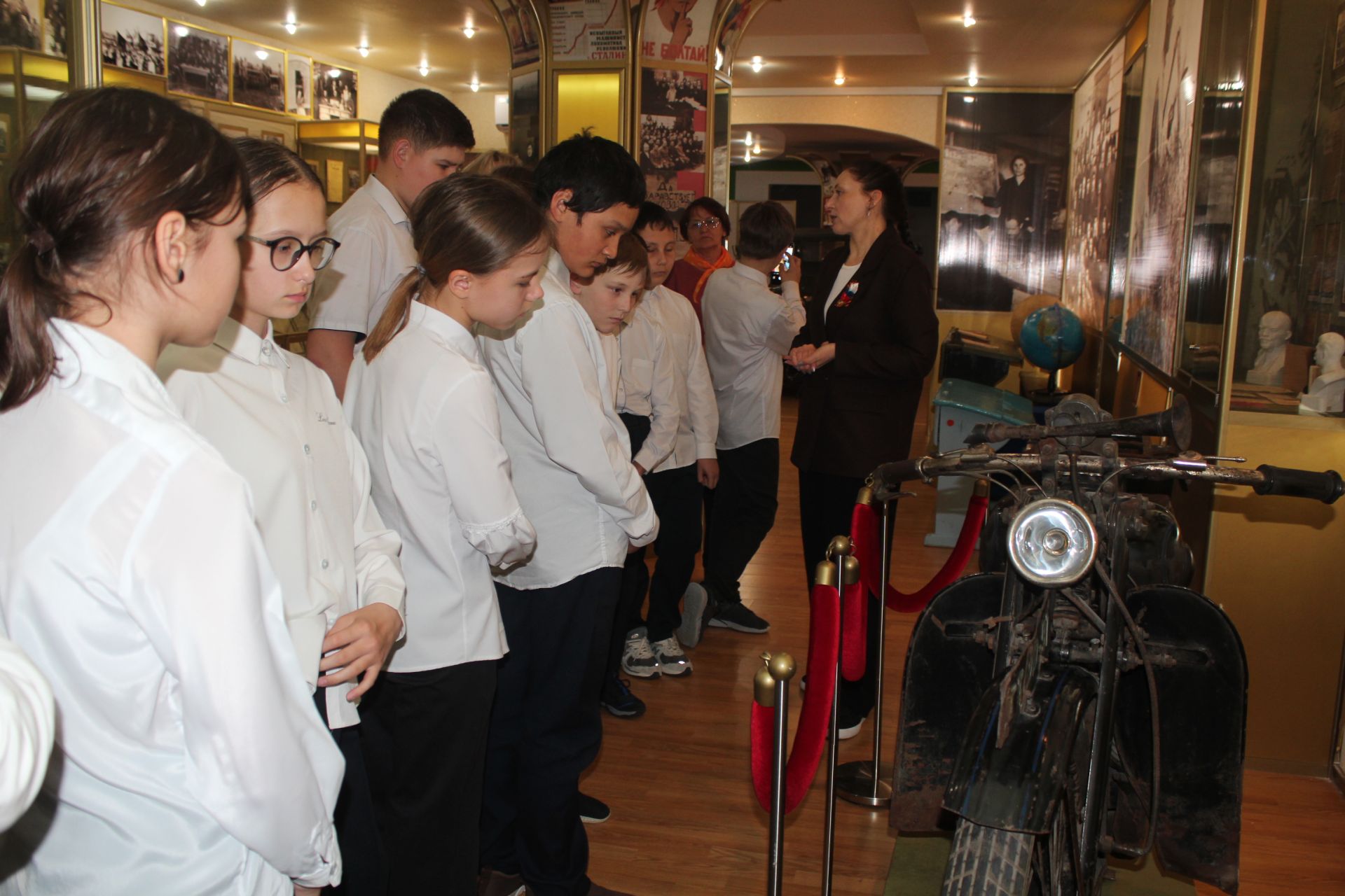 Музейный урок «ЧелоВЕК»: в Нурлате почтили память Исаака Сандлера в день 110-летия со дня его рождения