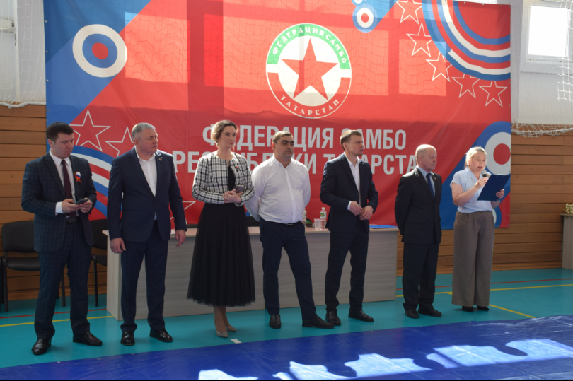 В Нурлате прошли республиканские соревнования по самбо