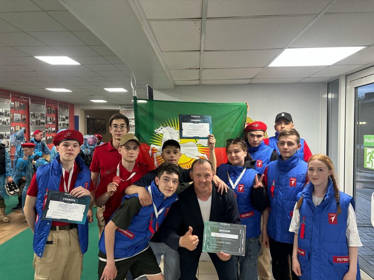 Нурлатские школьники взяли серебро на зональном этапе «Зарницы-2.0»