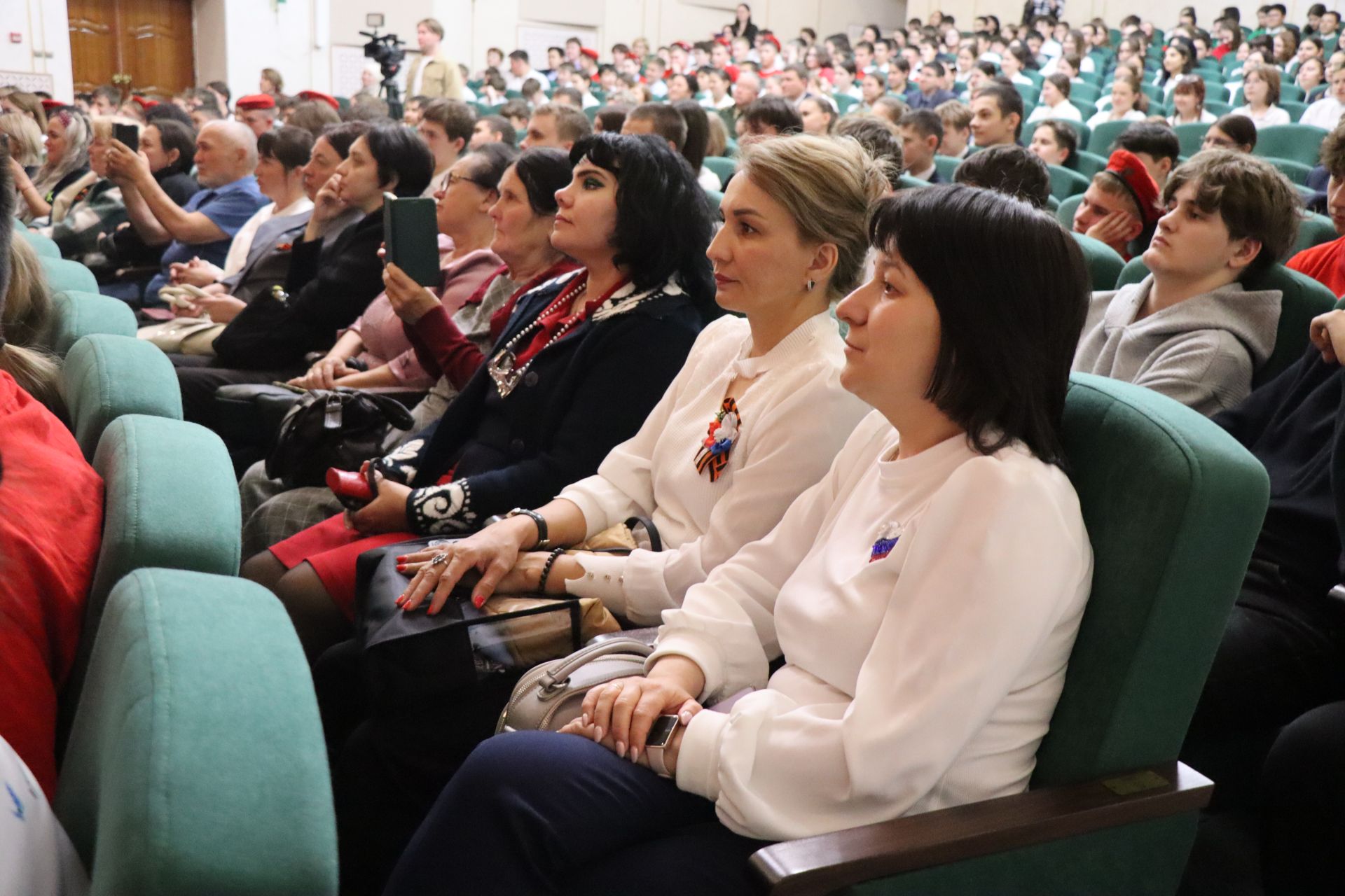 Герой России Расим Баксиков провел Урок мужества для нурлатских школьников (+ фоторепортаж)