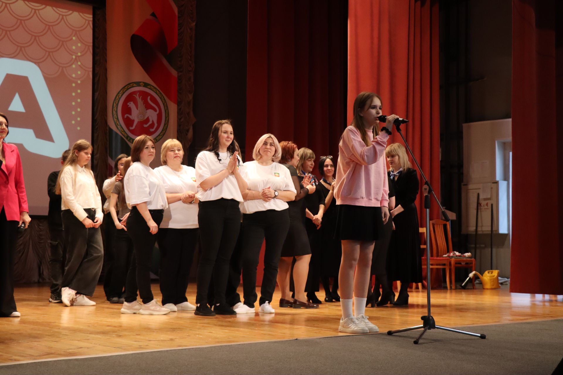 В Нурлате прошел зональный этап лиги КВН «Алга»