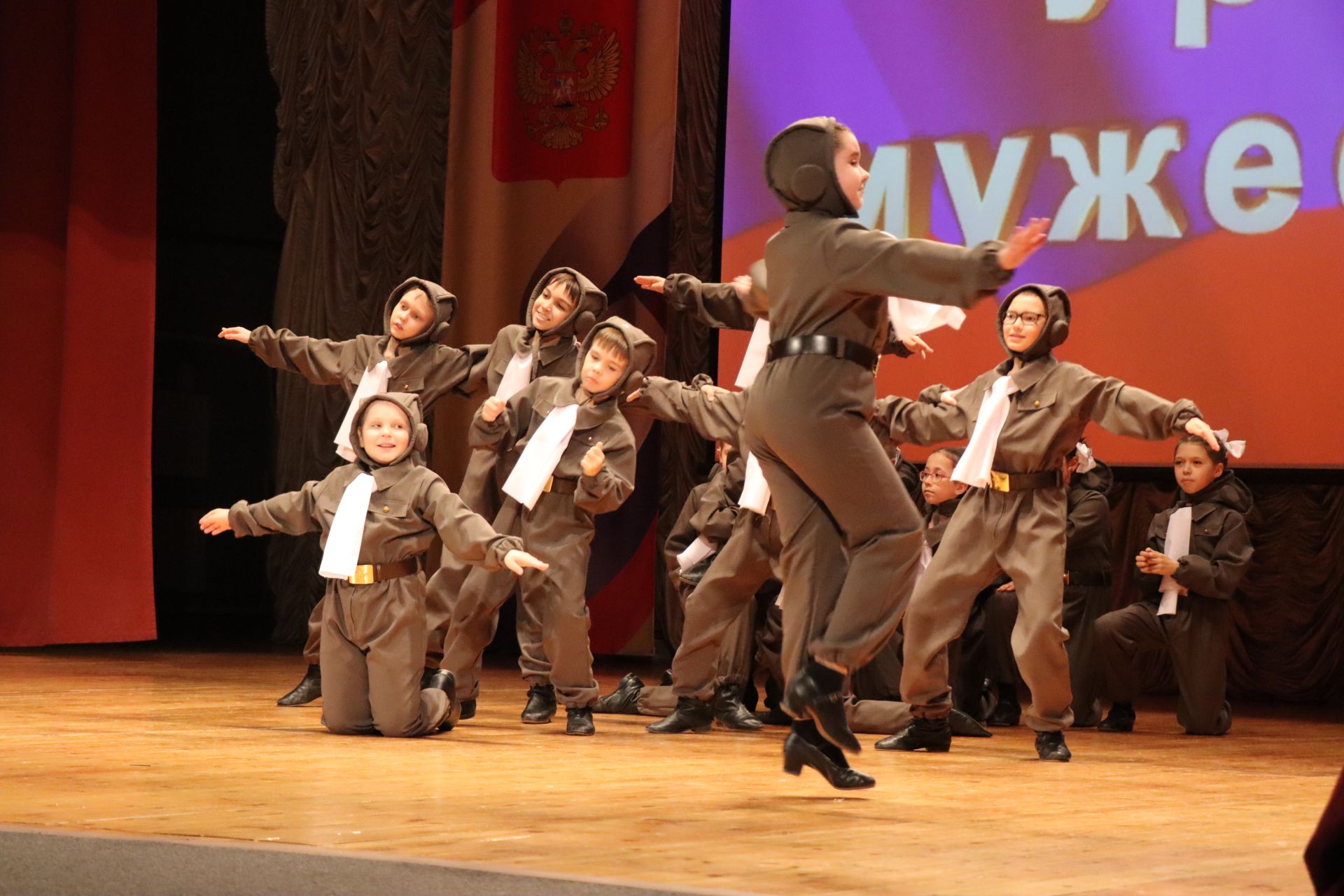 Герой России Расим Баксиков провел Урок мужества для нурлатских школьников (+ фоторепортаж)