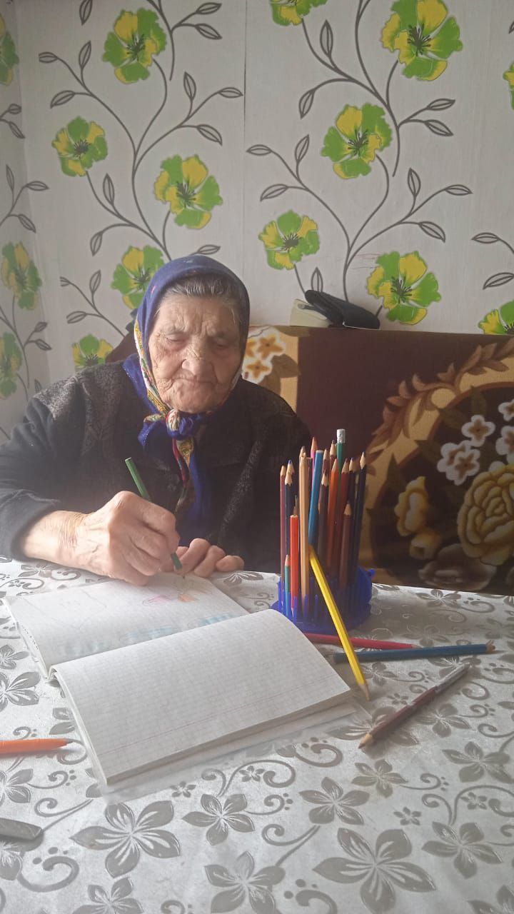 Весеннее вдохновение: арт-терапия в нурлатском центре «Гармония»