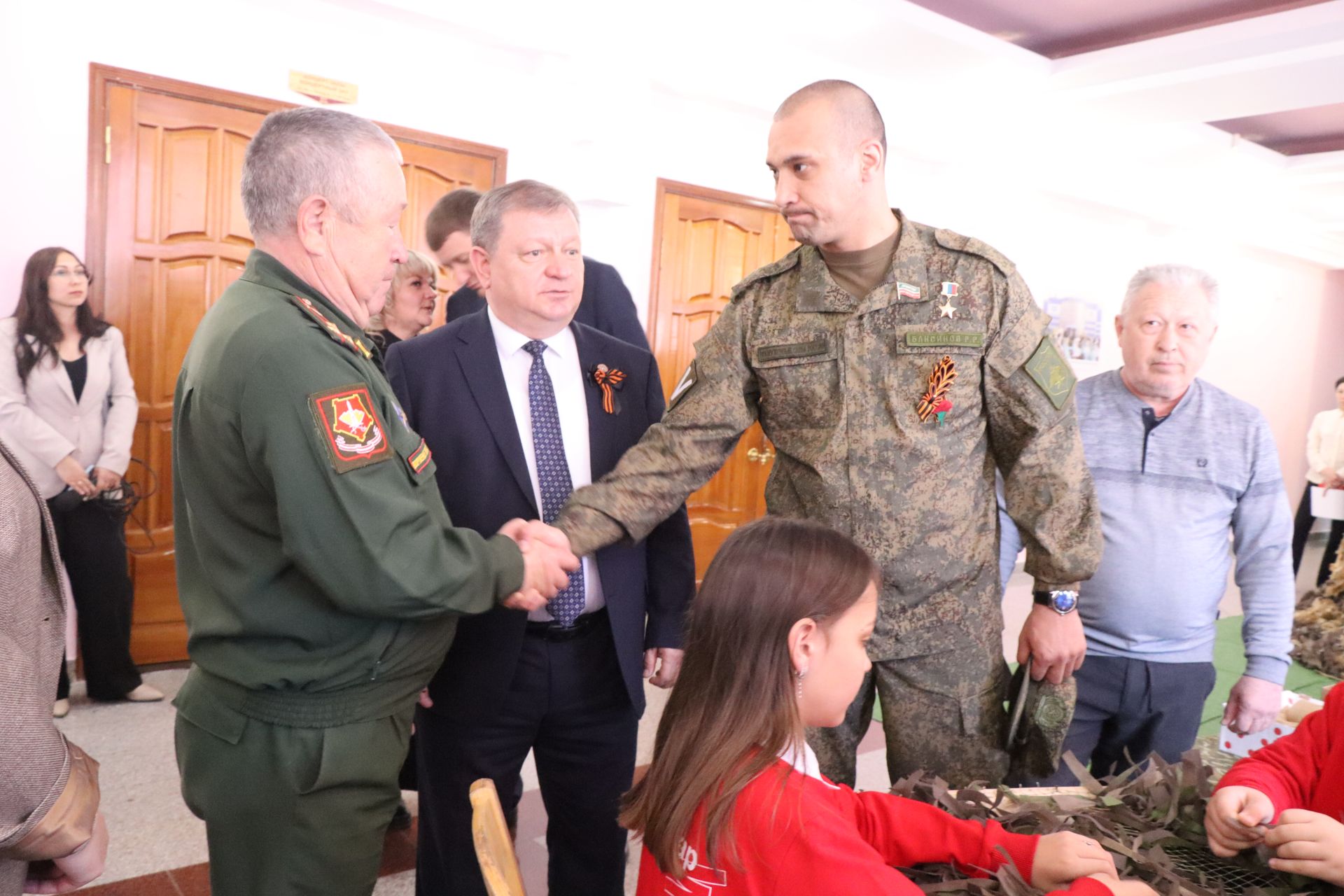 Герой России Расим Баксиков провел Урок мужества для нурлатских школьников (+ фоторепортаж)