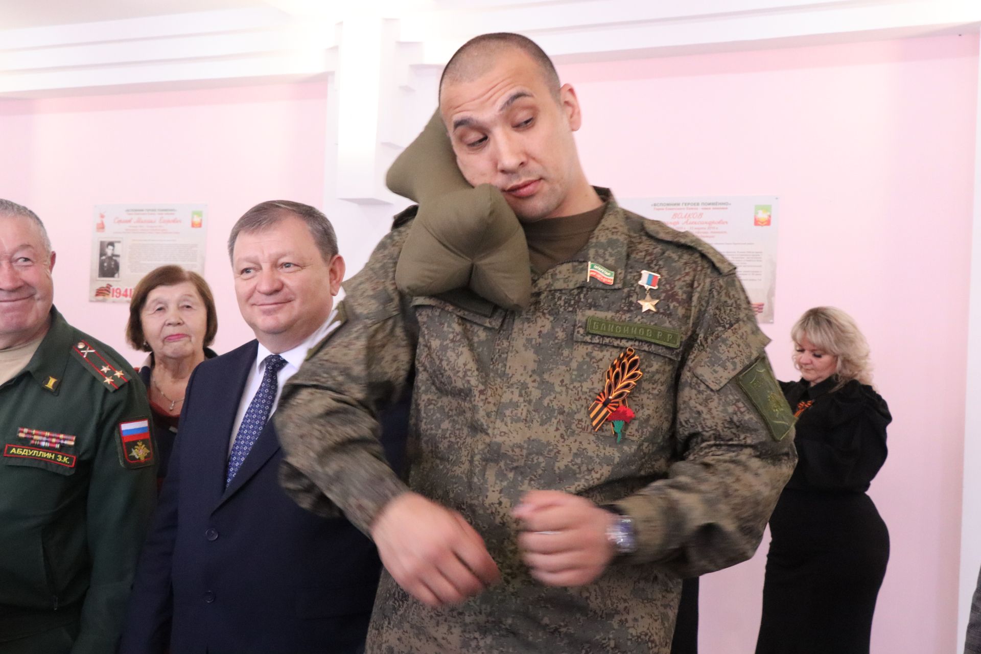 Герой России Расим Баксиков провел Урок мужества для нурлатских школьников (+ фоторепортаж)