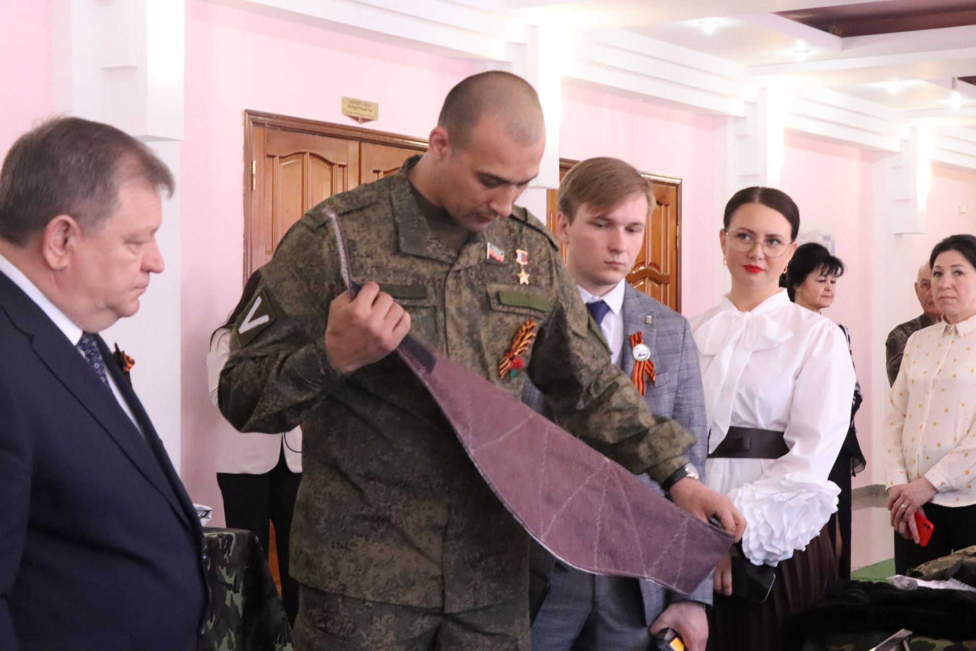 Герой России Расим Баксиков провел Урок мужества для нурлатских школьников (+ фоторепортаж)