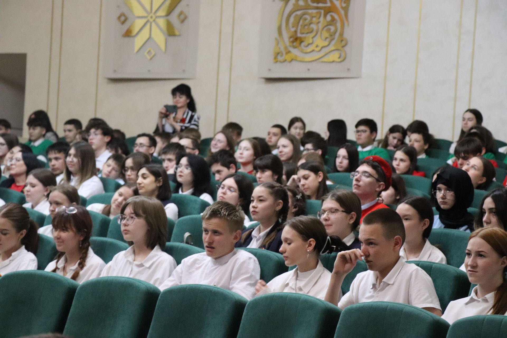 Герой России Расим Баксиков провел Урок мужества для нурлатских школьников (+ фоторепортаж)