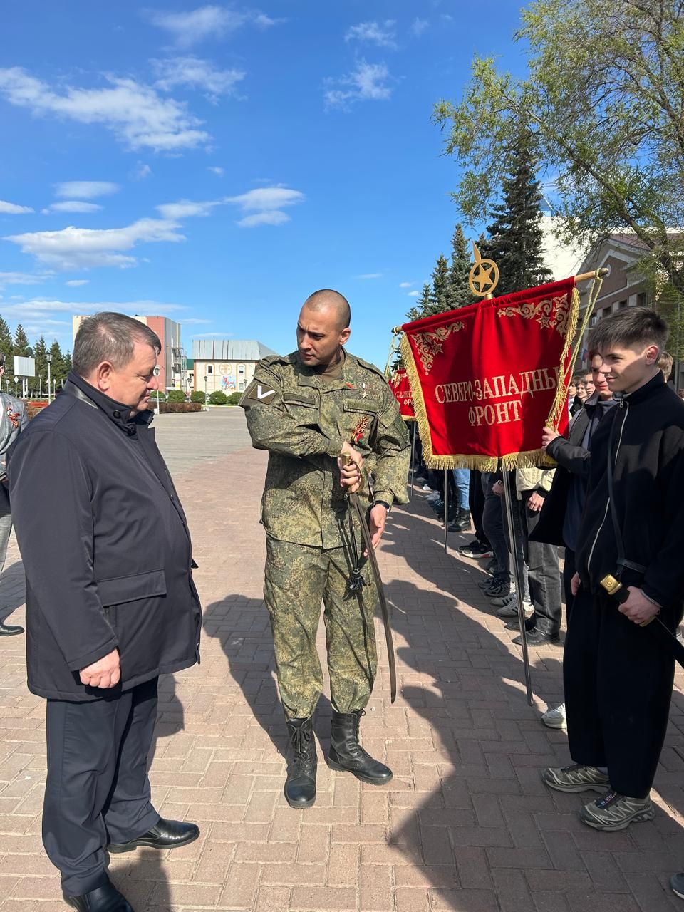 Герой России Расим Баксиков провел Урок мужества для нурлатских школьников (+ фоторепортаж)