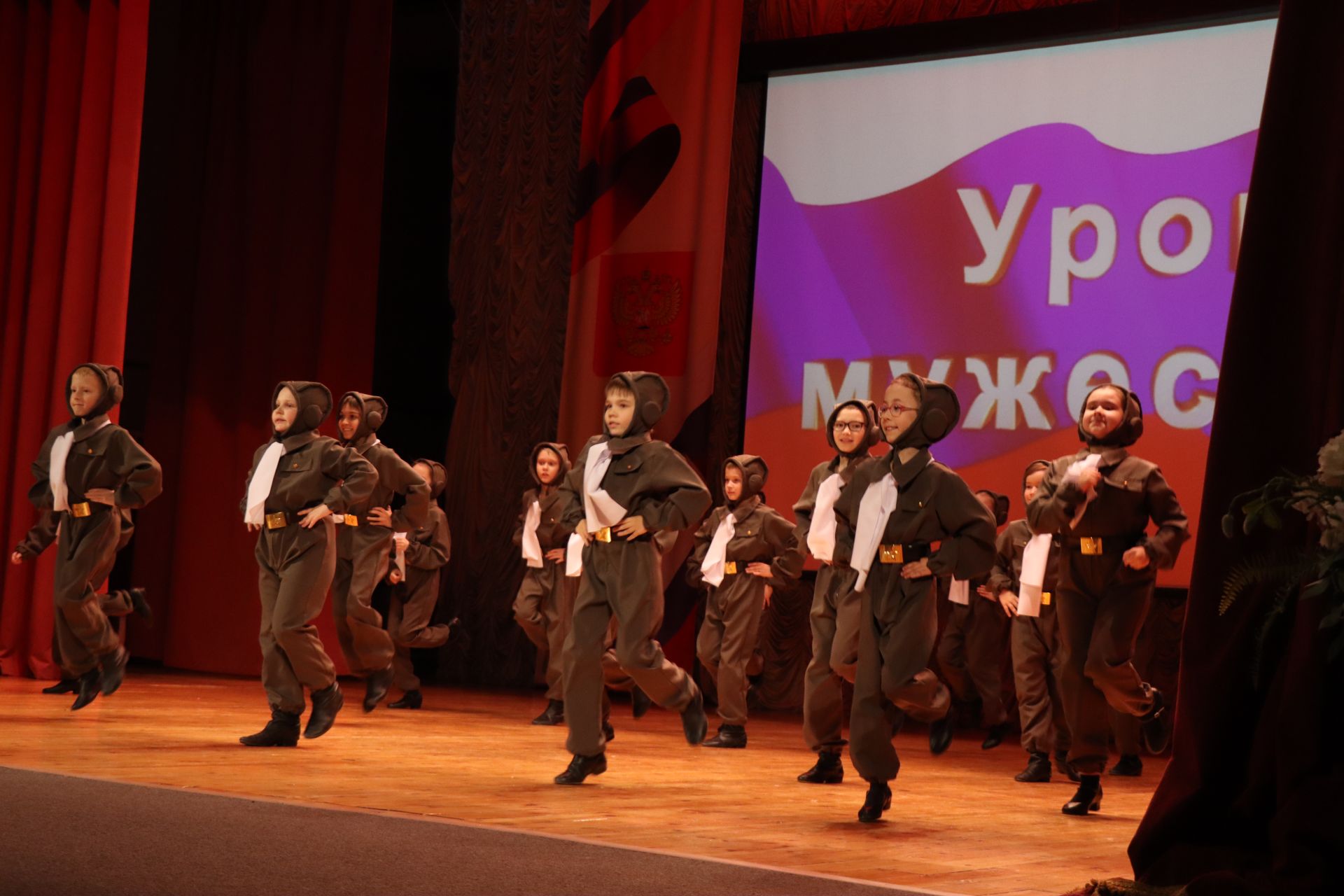 Герой России Расим Баксиков провел Урок мужества для нурлатских школьников (+ фоторепортаж)