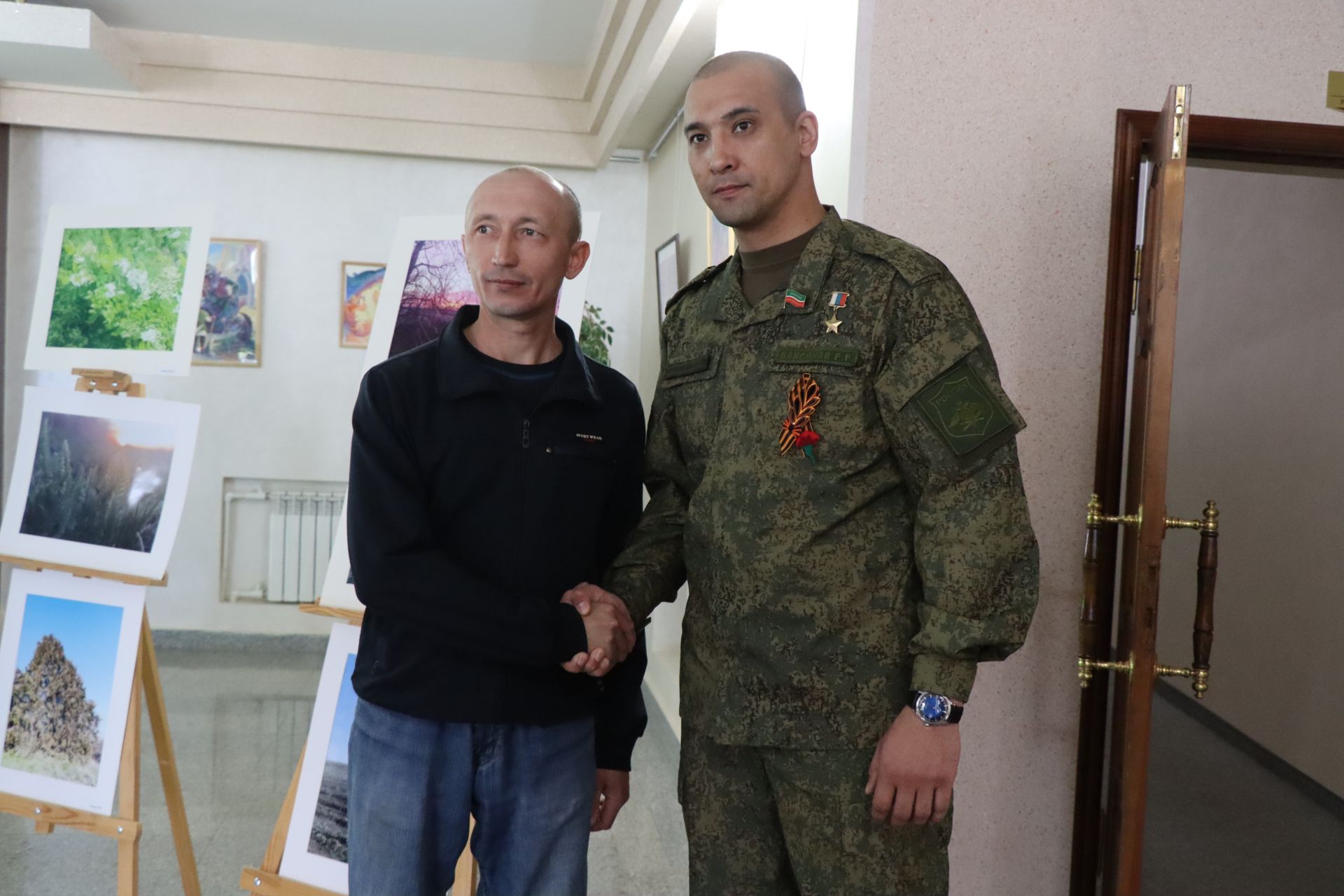 Герой России Расим Баксиков провел Урок мужества для нурлатских школьников (+ фоторепортаж)