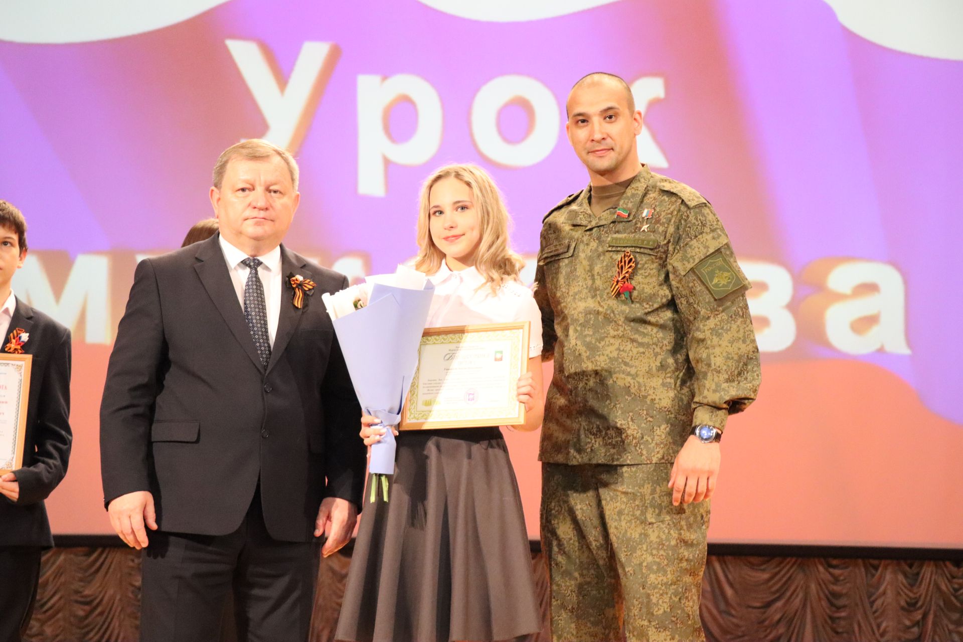 Герой России Расим Баксиков провел Урок мужества для нурлатских школьников (+ фоторепортаж)