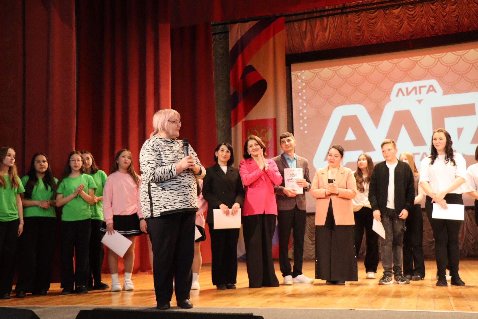 В Нурлате прошел зональный этап лиги КВН «Алга»