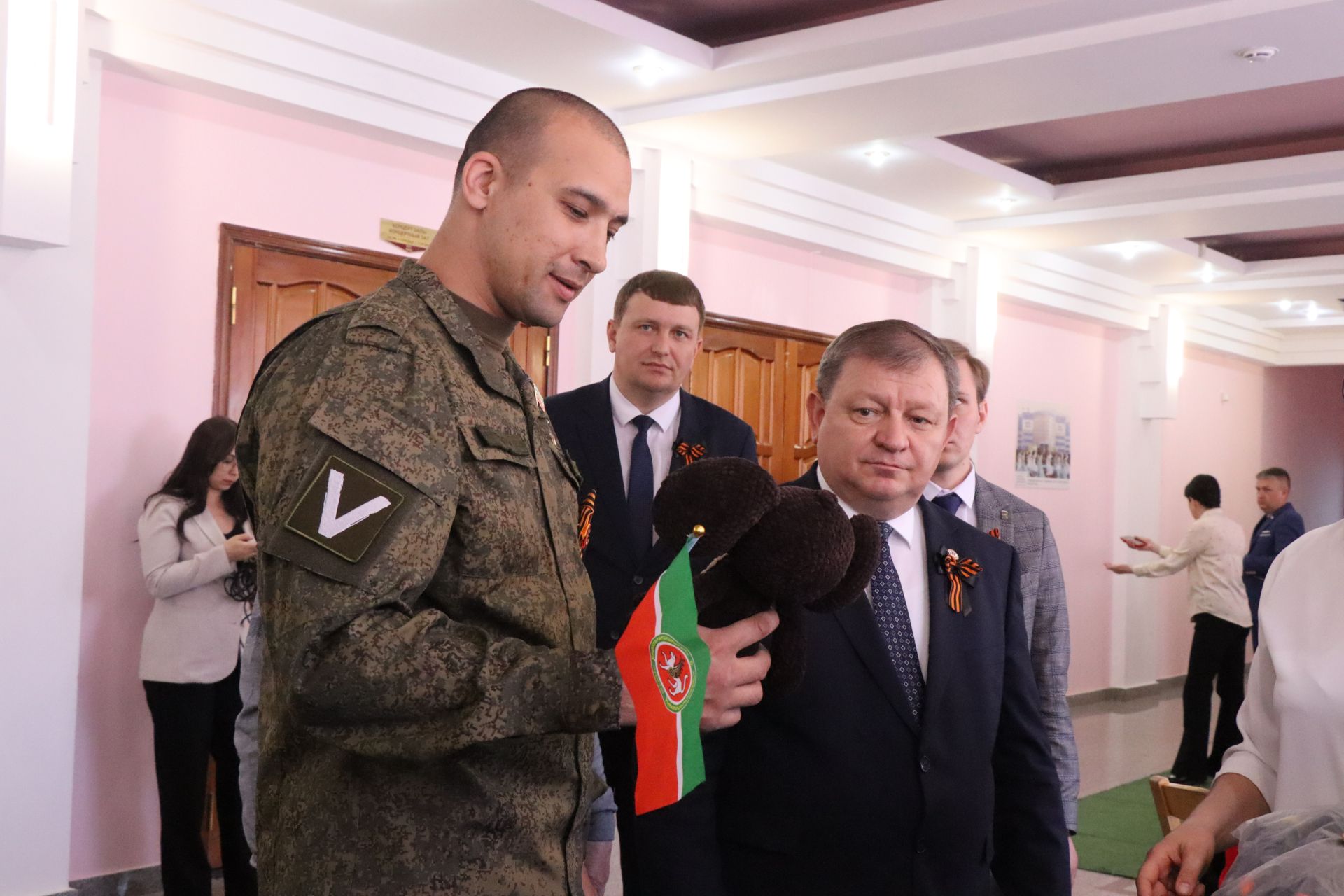 Герой России Расим Баксиков провел Урок мужества для нурлатских школьников (+ фоторепортаж)