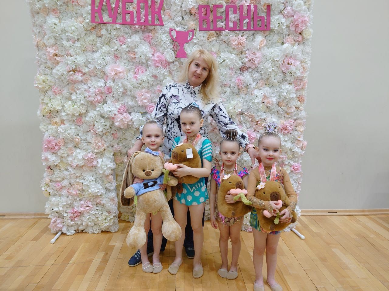 Воспитанницы нурлатской студии художественной гимнастики «Стремление» успешно выступили на турнире «Кубок Весны» в Москве