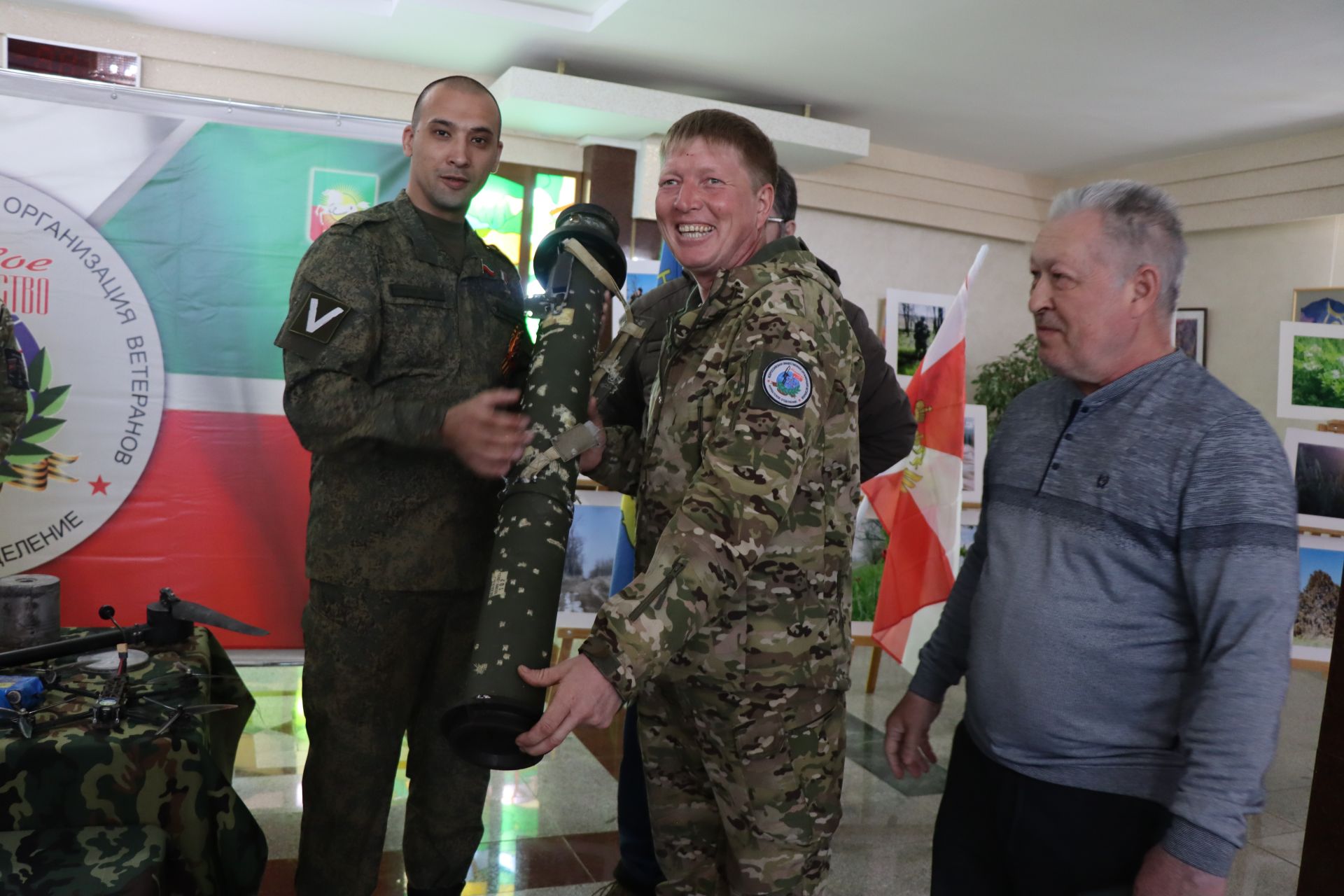 Герой России Расим Баксиков провел Урок мужества для нурлатских школьников (+ фоторепортаж)