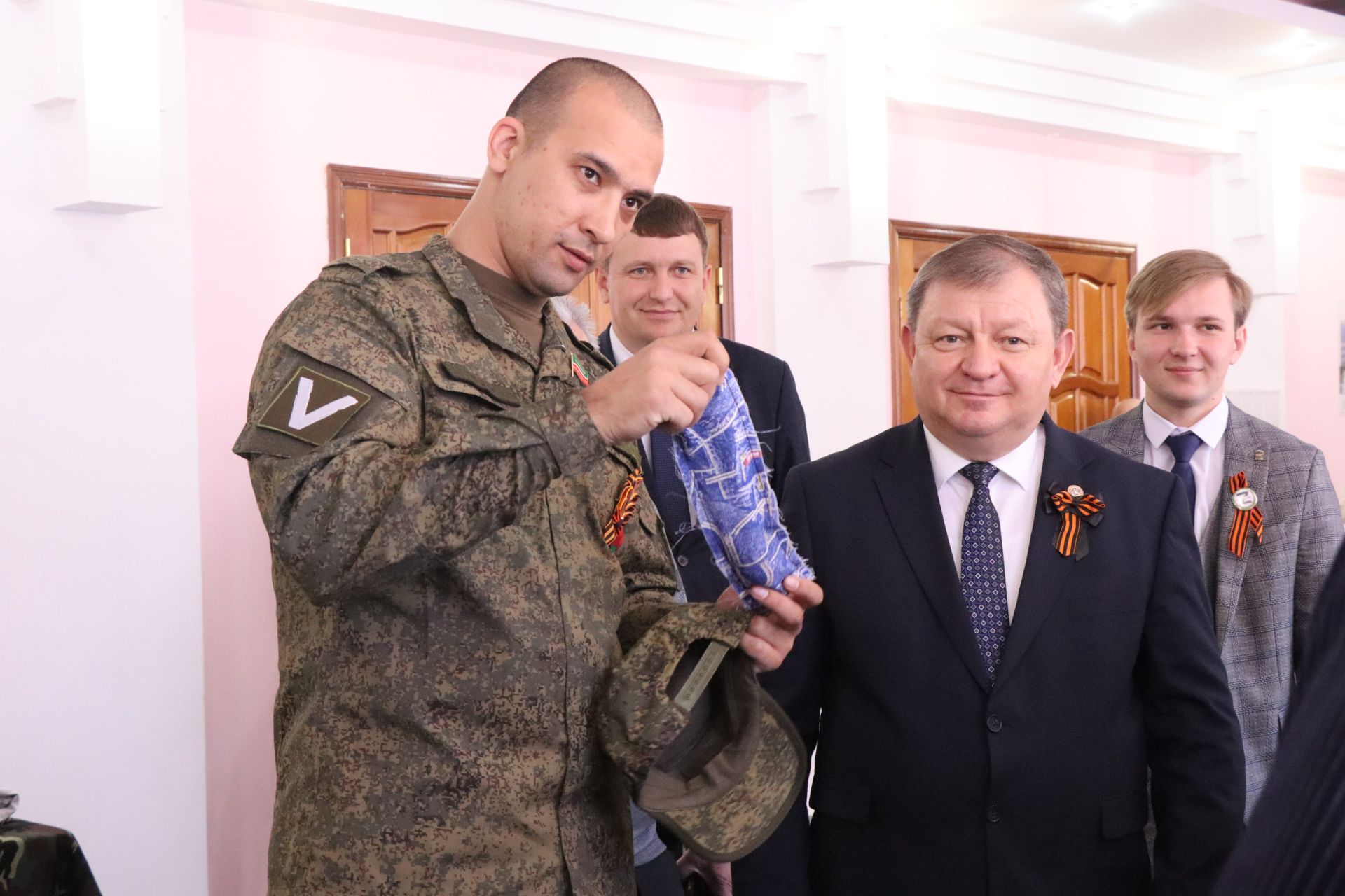 Герой России Расим Баксиков провел Урок мужества для нурлатских школьников (+ фоторепортаж)