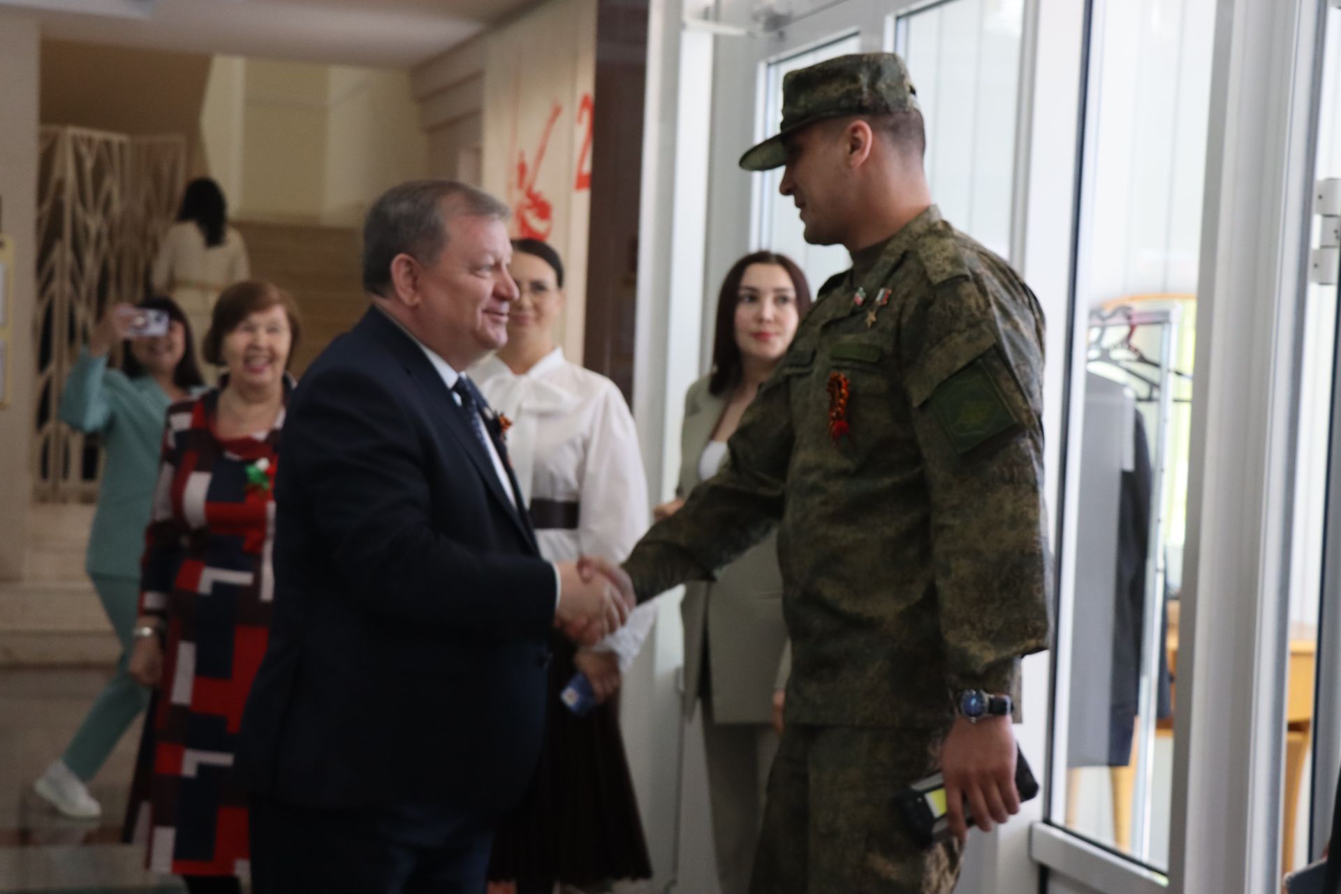 Герой России Расим Баксиков провел Урок мужества для нурлатских школьников (+ фоторепортаж)