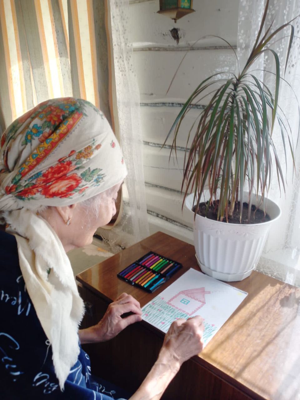 Весеннее вдохновение: арт-терапия в нурлатском центре «Гармония»