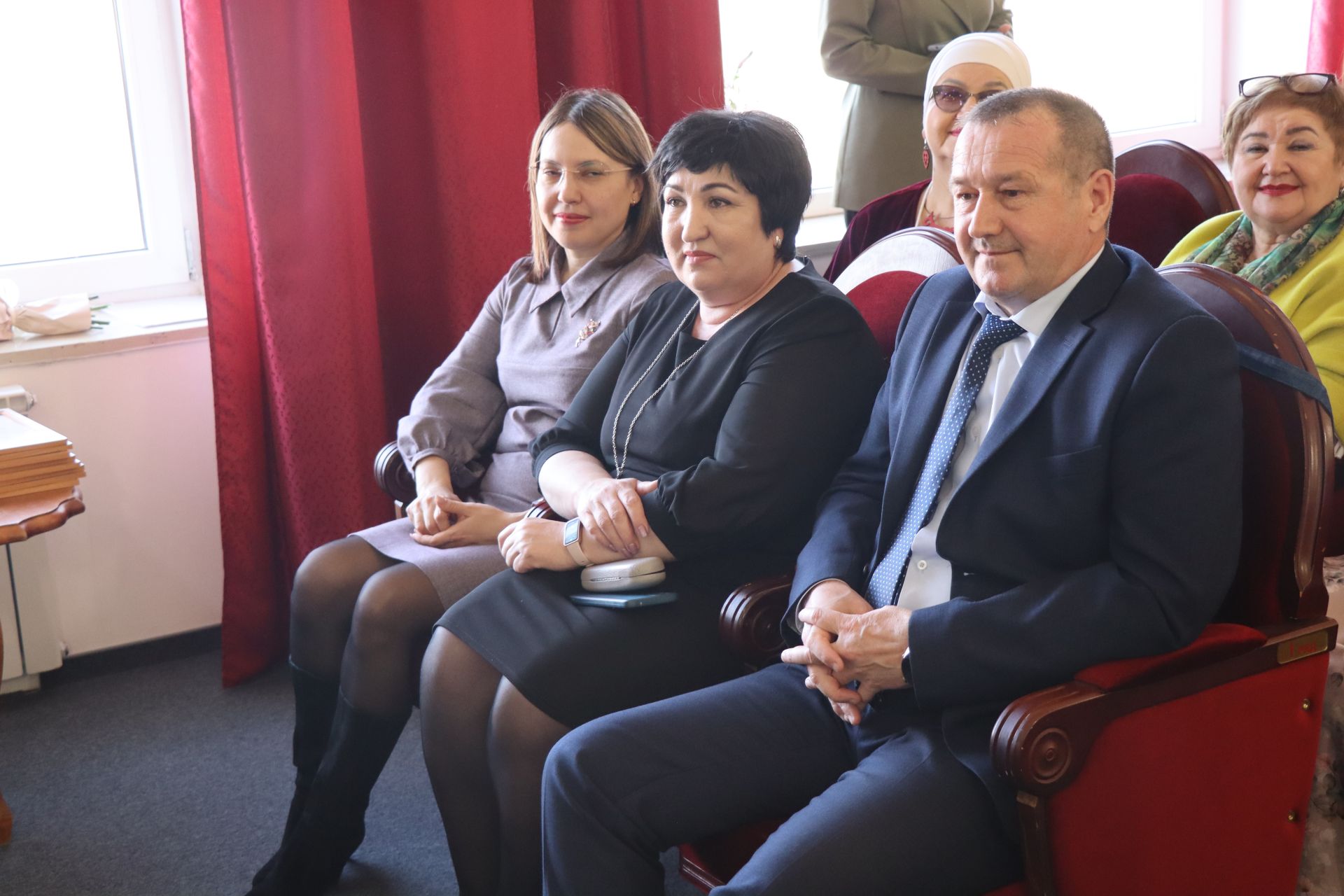 В Нурлате впервые состоялся фестиваль-конкурс «Национальная мода. Современный взгляд-2025»