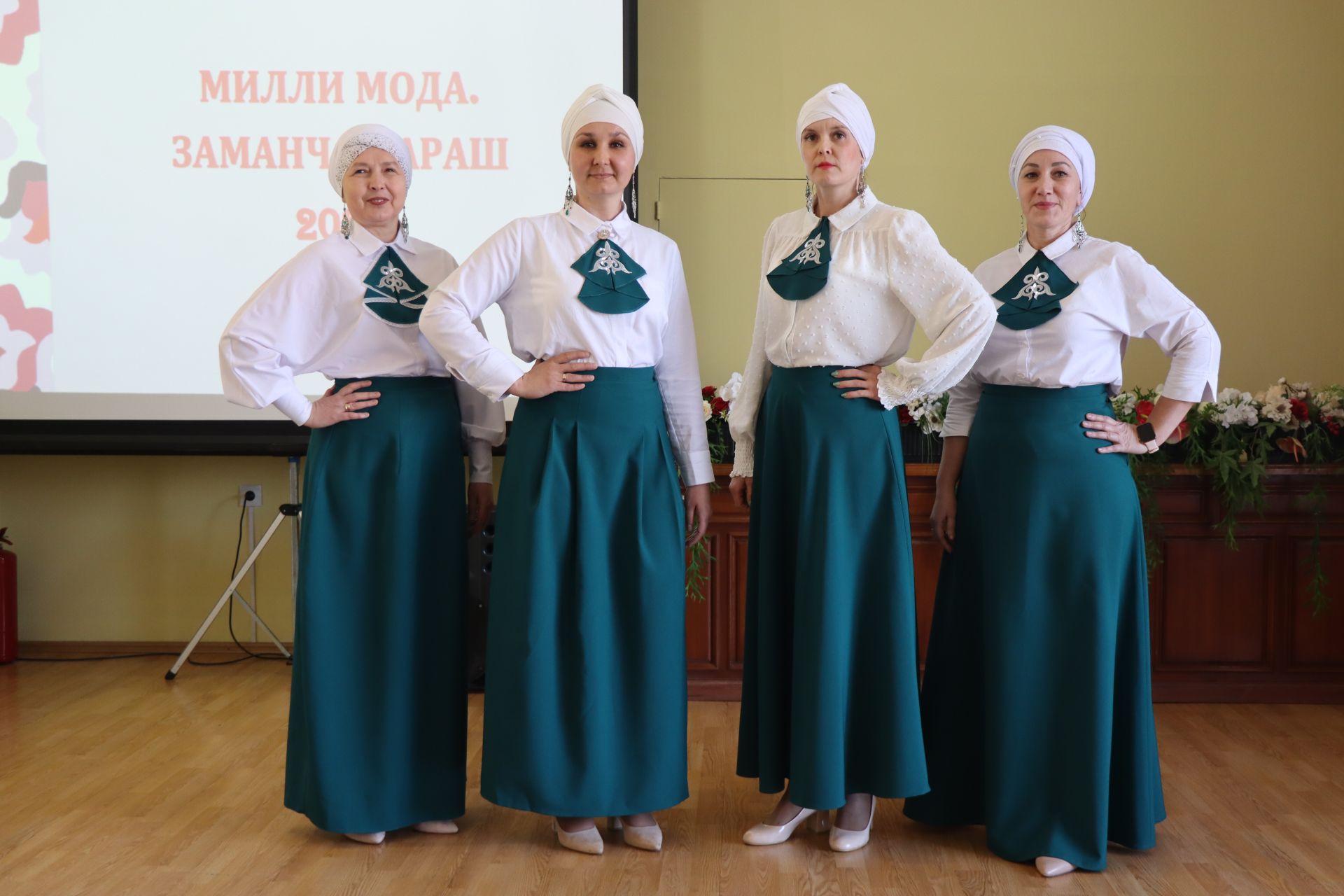 В Нурлате впервые состоялся фестиваль-конкурс «Национальная мода. Современный взгляд-2025»