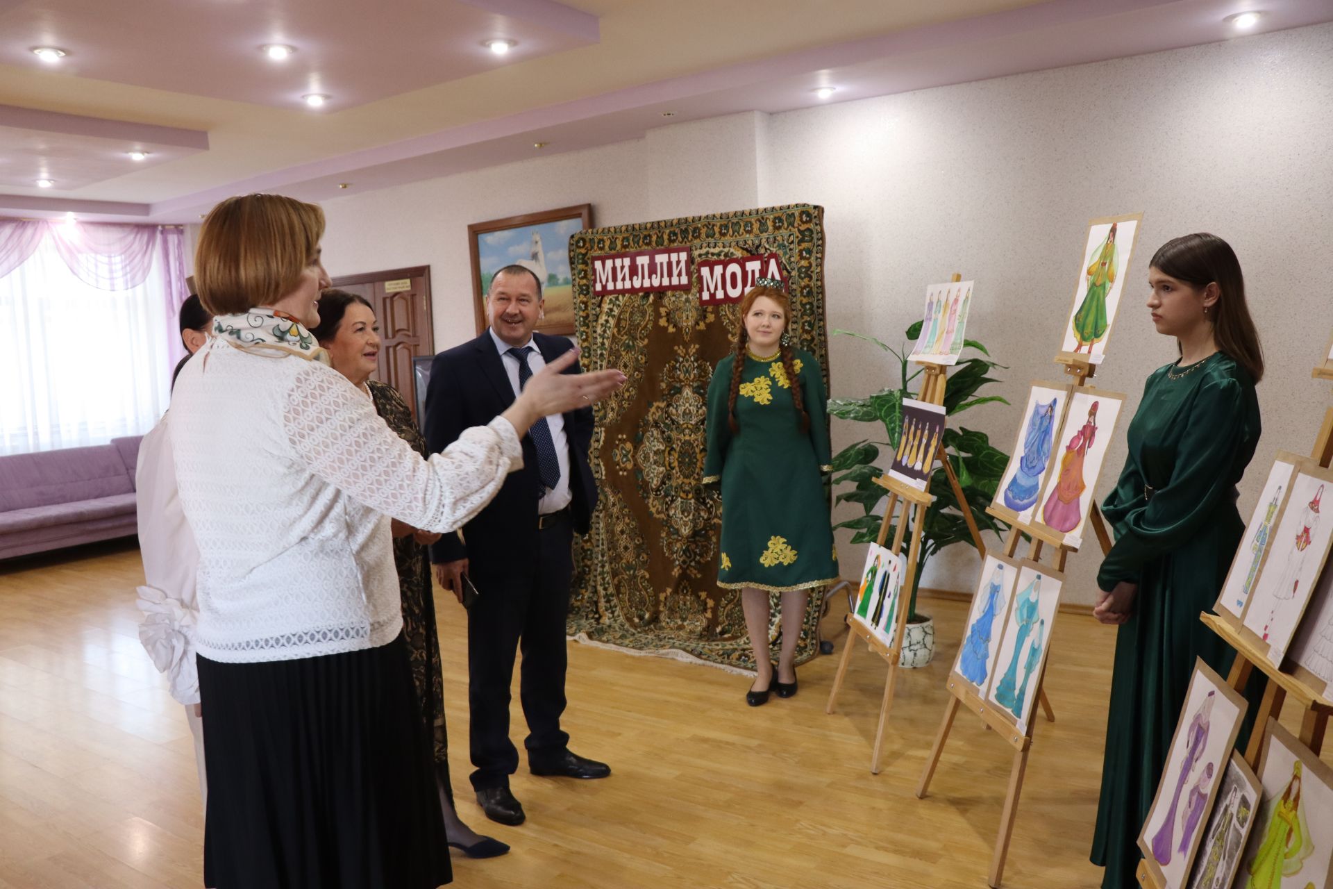 В Нурлате впервые состоялся фестиваль-конкурс «Национальная мода. Современный взгляд-2025»