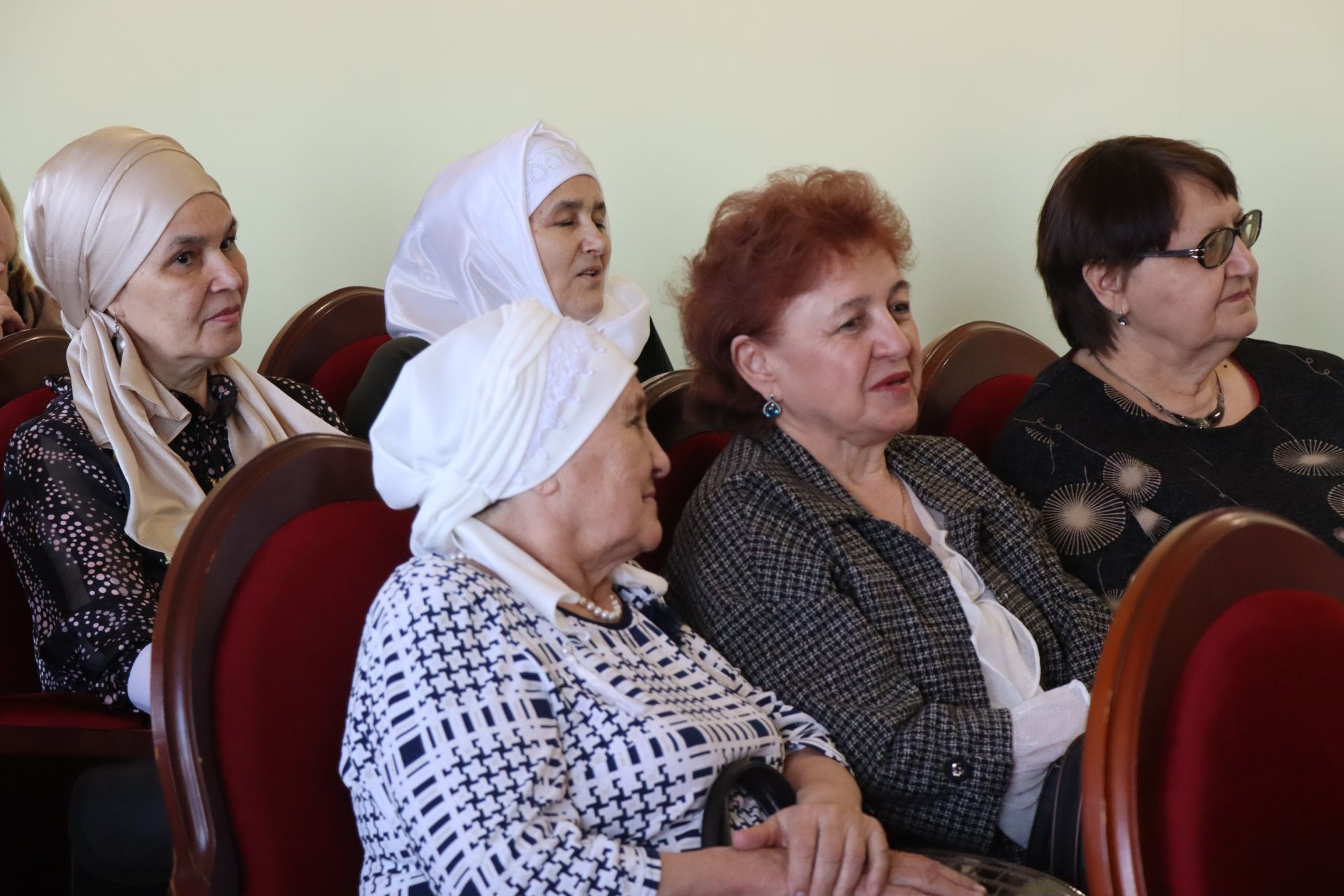 В Нурлате впервые состоялся фестиваль-конкурс «Национальная мода. Современный взгляд-2025»