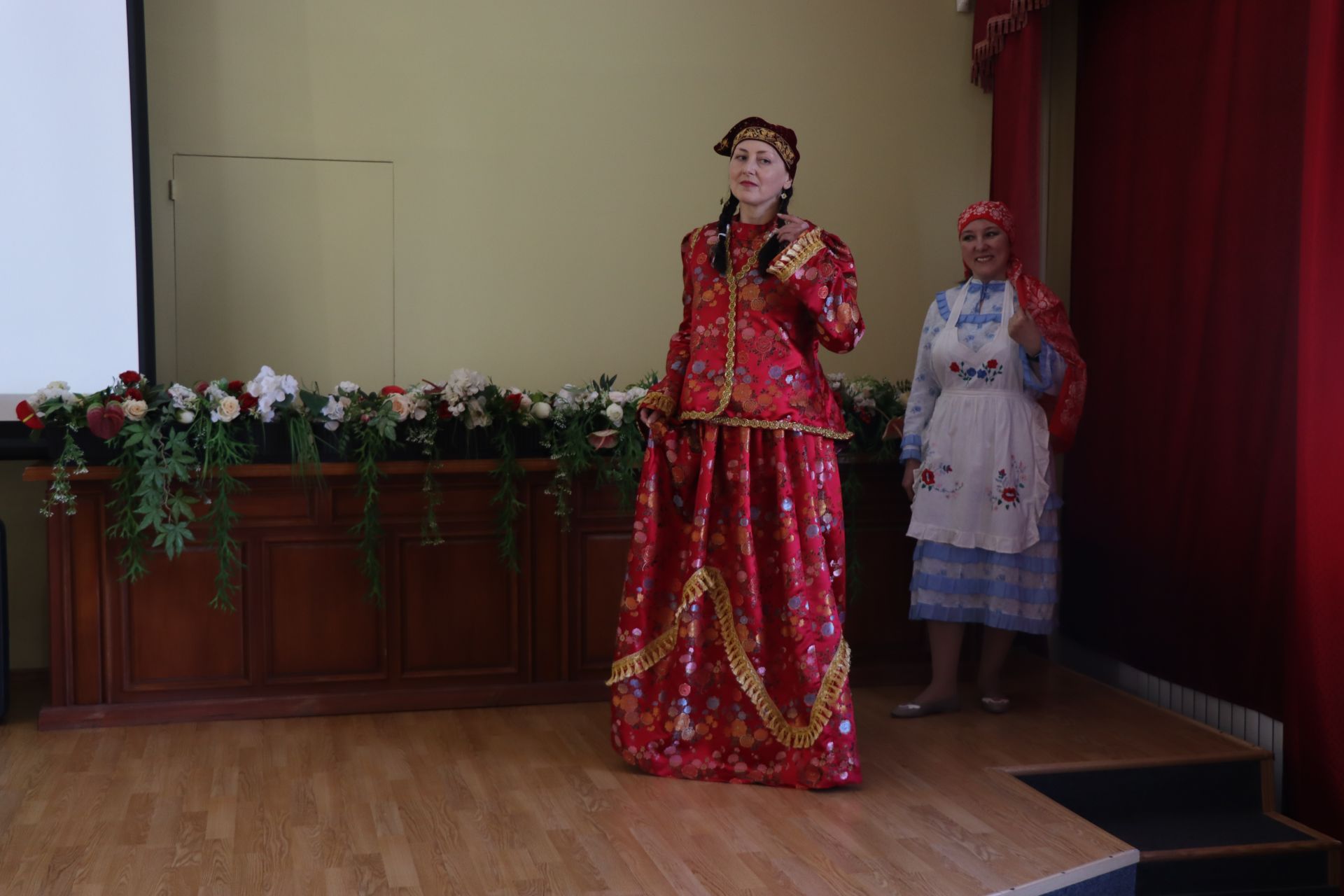 В Нурлате впервые состоялся фестиваль-конкурс «Национальная мода. Современный взгляд-2025»