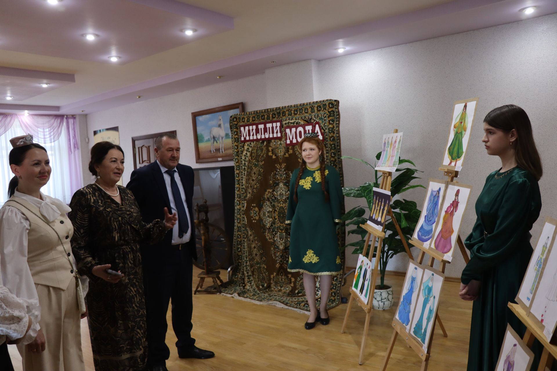 В Нурлате впервые состоялся фестиваль-конкурс «Национальная мода. Современный взгляд-2025»