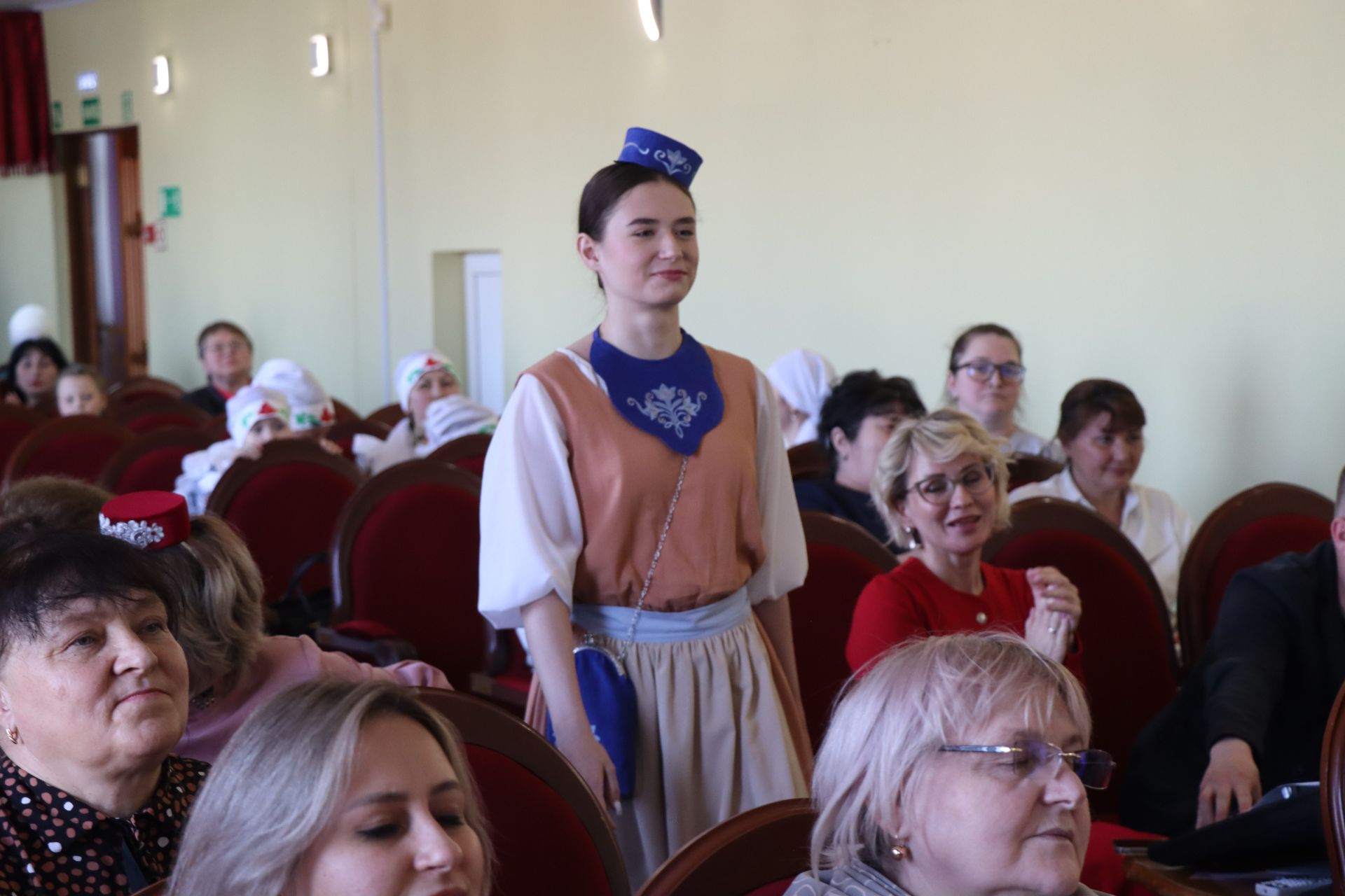 В Нурлате впервые состоялся фестиваль-конкурс «Национальная мода. Современный взгляд-2025»