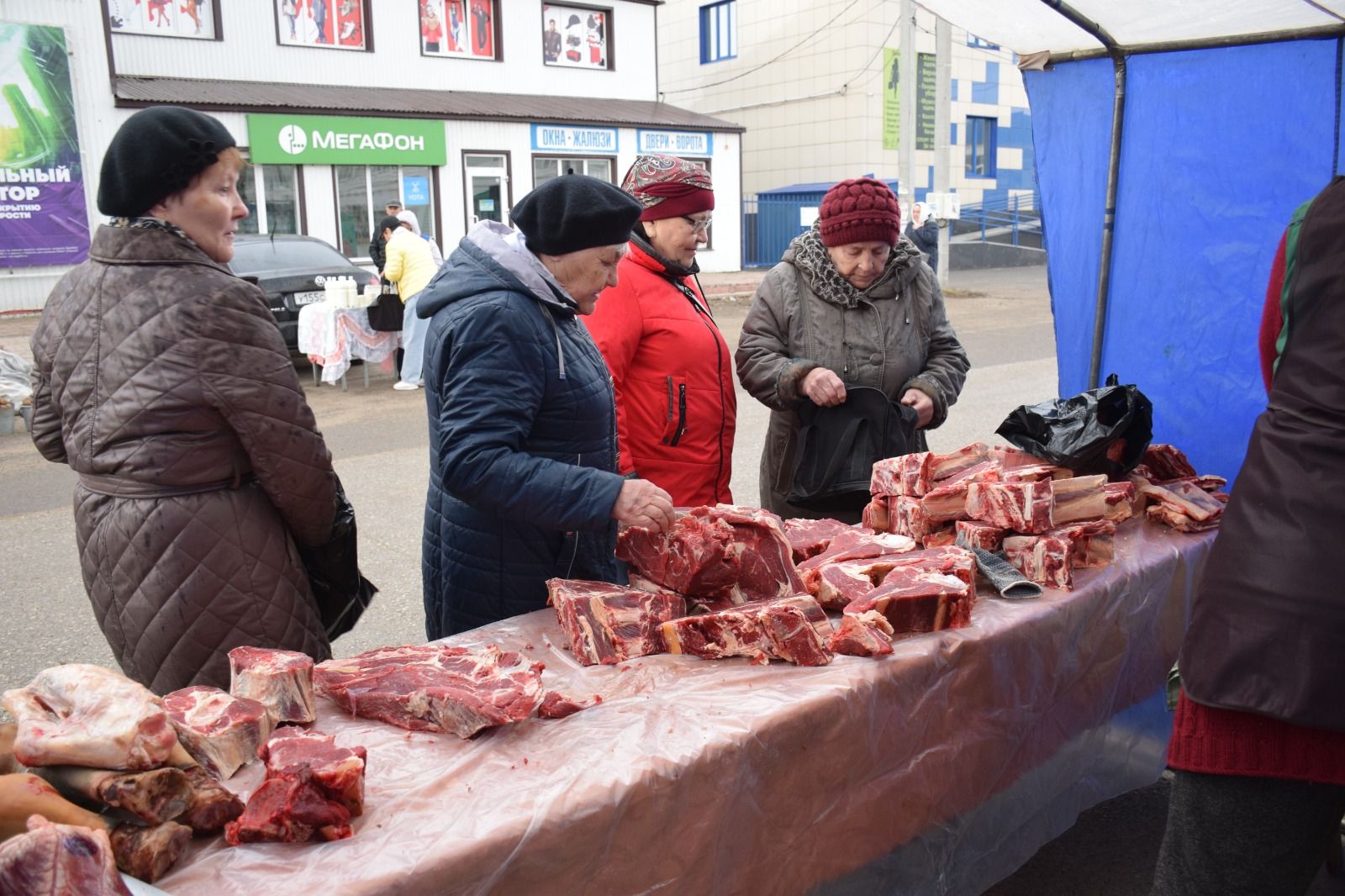 В Нурлате проходит очередная весенняя ярмарка