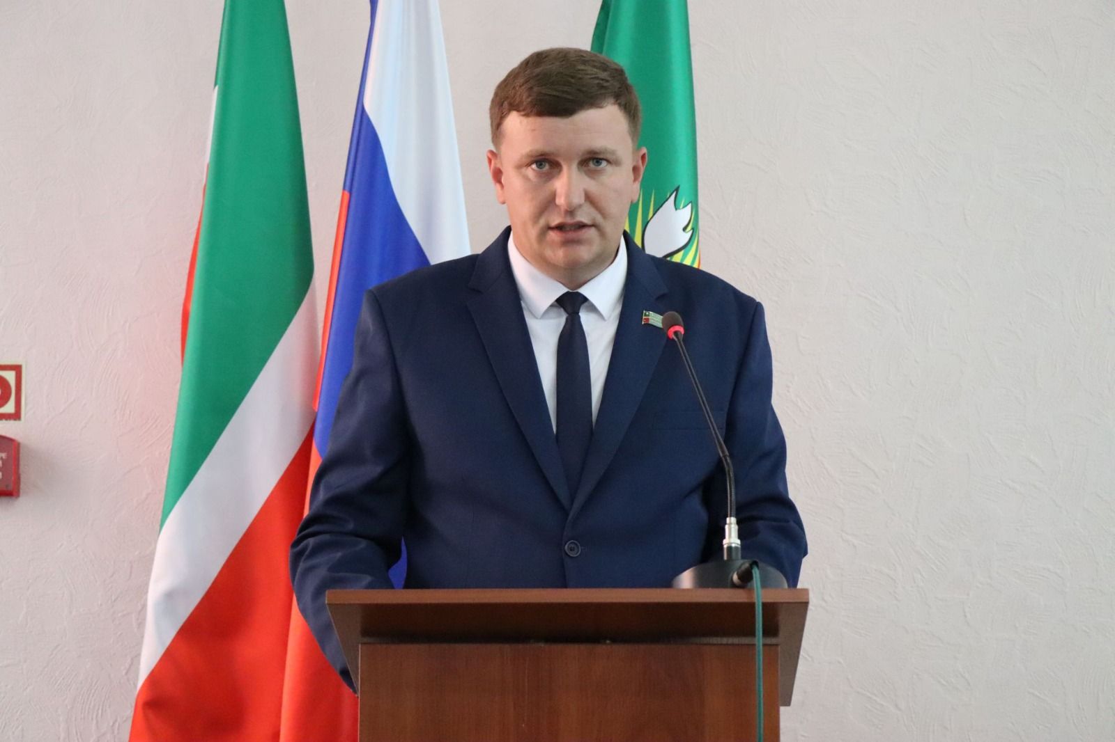 Руководство Нурлатского района продолжает акцию «Районную газету – на родном языке!»