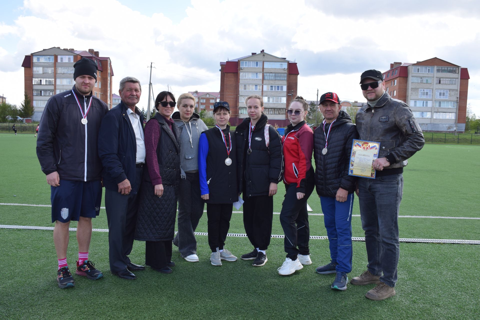 Легкоатлетический сезон в Нурлате открыла яркая эстафета на призы газеты «Дуслык» («Дружба», «Туслах») (+ФОТОРЕПОРТАЖ)