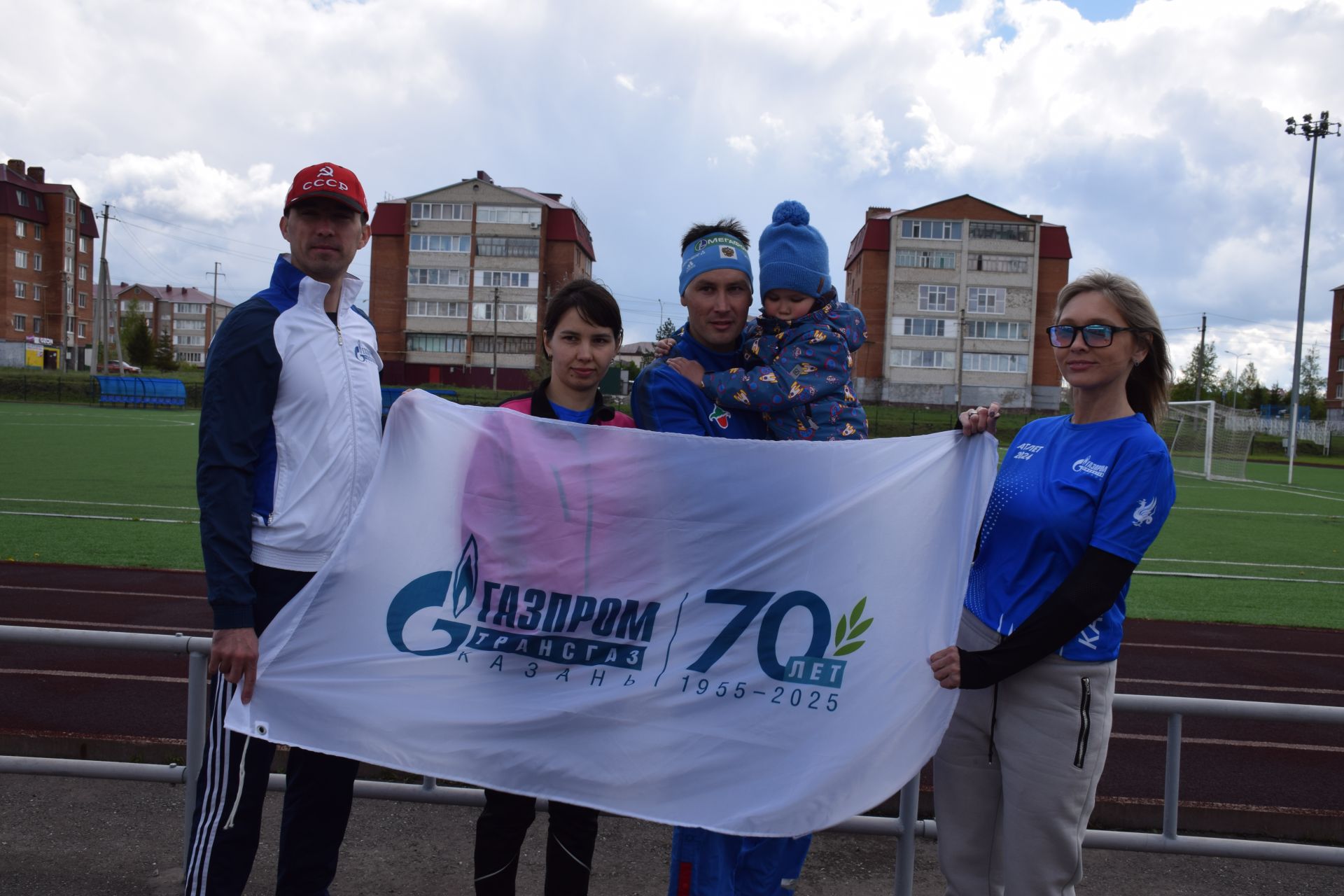 Легкоатлетический сезон в Нурлате открыла яркая эстафета на призы газеты «Дуслык» («Дружба», «Туслах») (+ФОТОРЕПОРТАЖ)