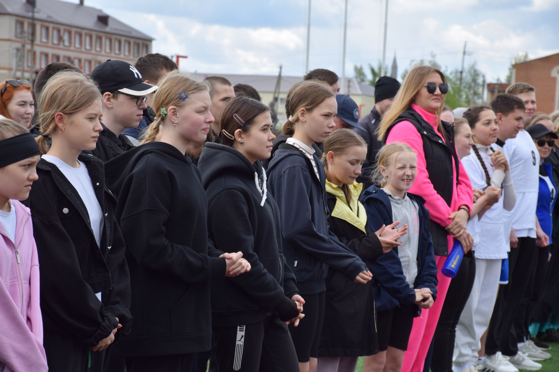 Легкоатлетический сезон в Нурлате открыла яркая эстафета на призы газеты «Дуслык» («Дружба», «Туслах») (+ФОТОРЕПОРТАЖ)