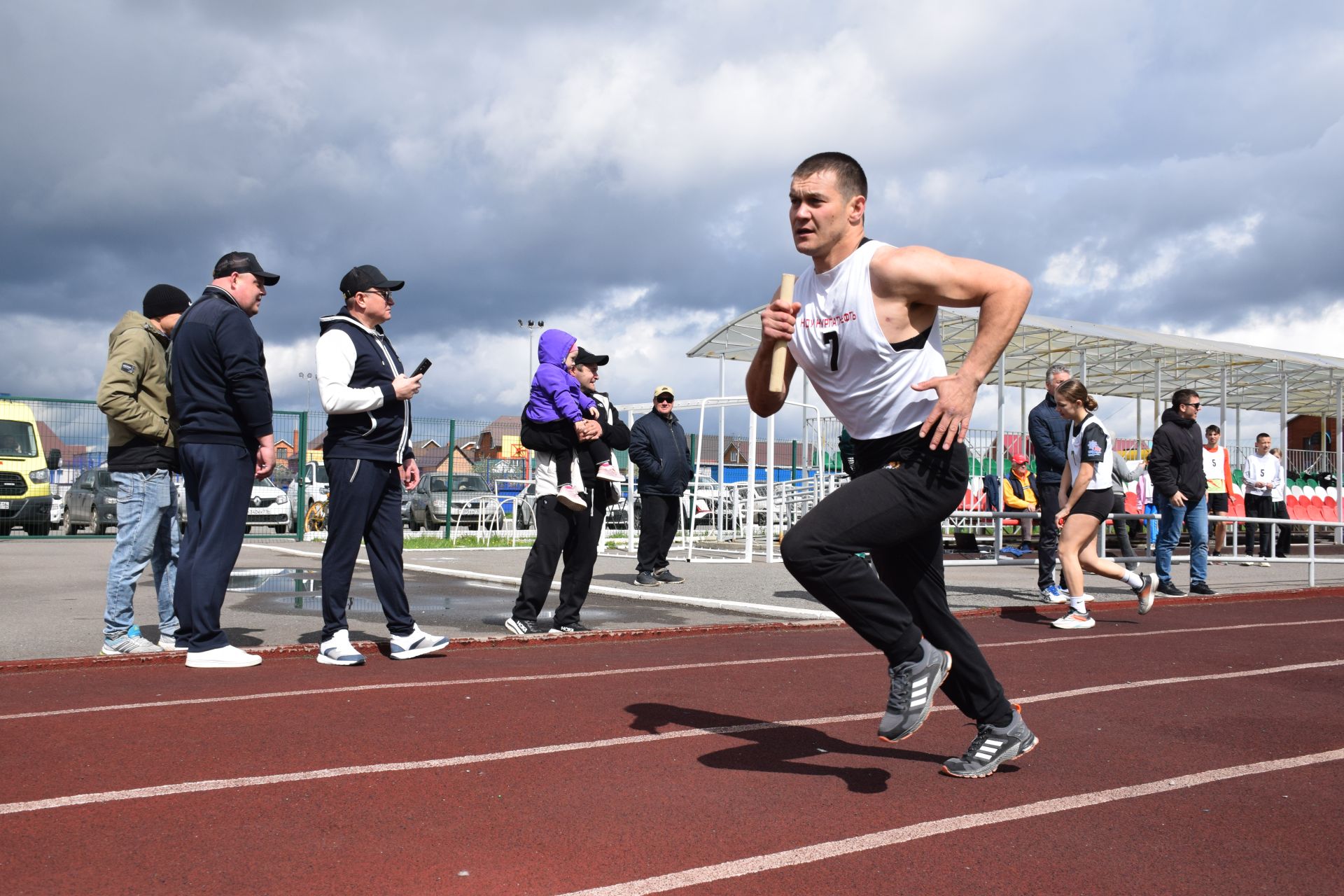 Легкоатлетический сезон в Нурлате открыла яркая эстафета на призы газеты «Дуслык» («Дружба», «Туслах») (+ФОТОРЕПОРТАЖ)