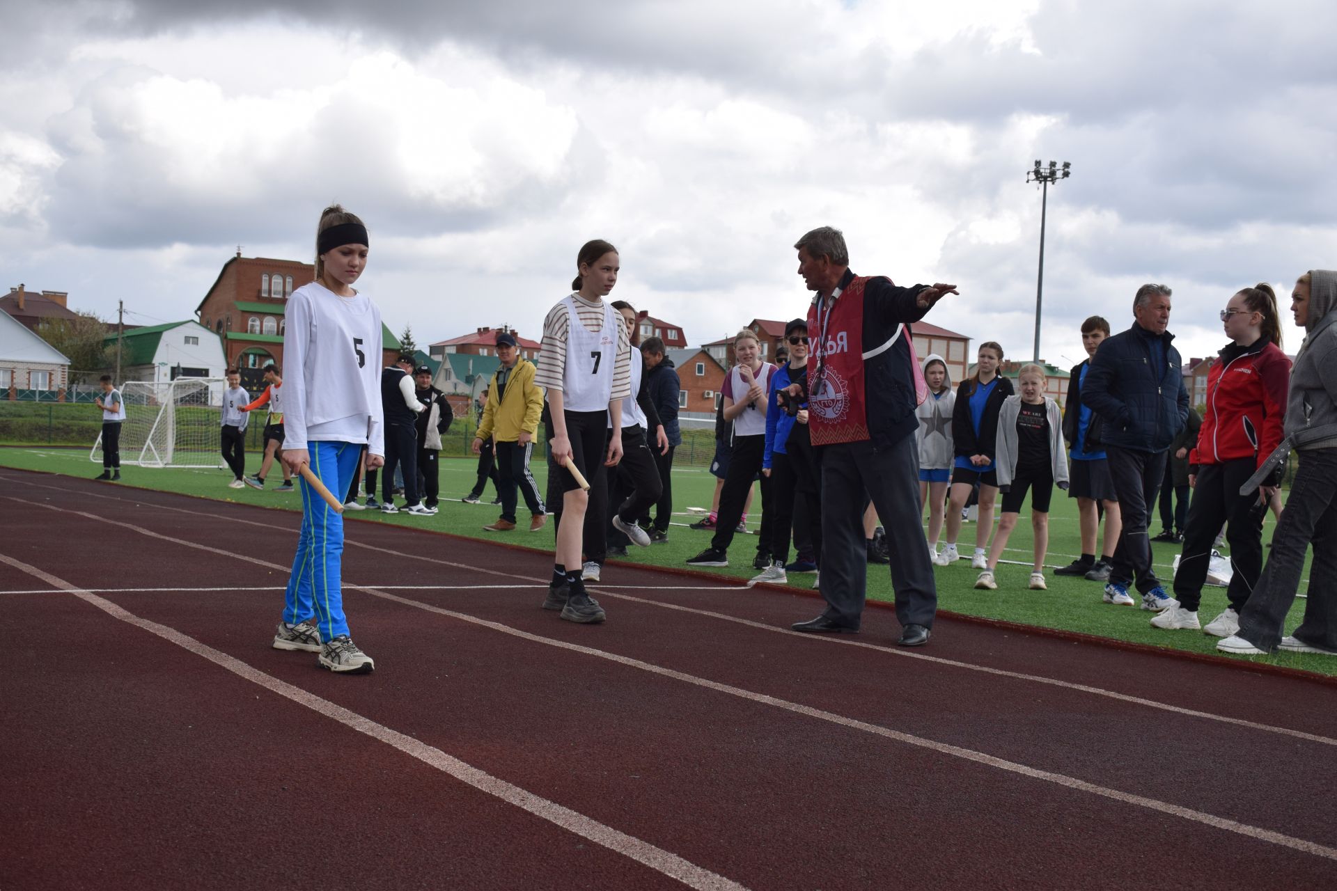 Легкоатлетический сезон в Нурлате открыла яркая эстафета на призы газеты «Дуслык» («Дружба», «Туслах») (+ФОТОРЕПОРТАЖ)