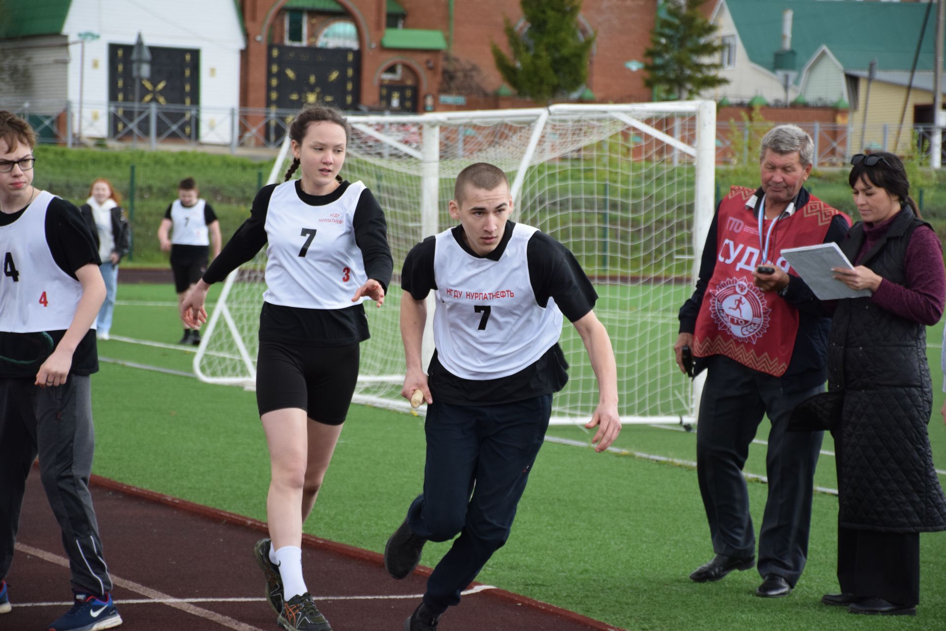 Легкоатлетический сезон в Нурлате открыла яркая эстафета на призы газеты «Дуслык» («Дружба», «Туслах») (+ФОТОРЕПОРТАЖ)