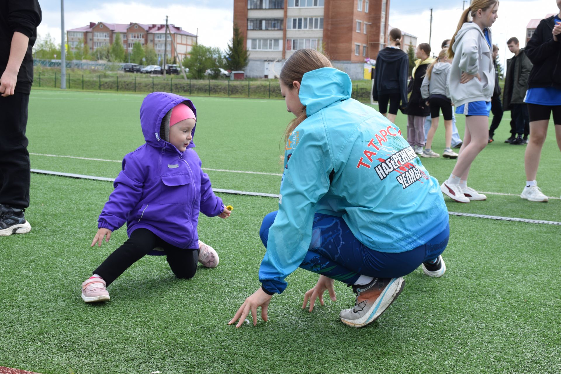 Легкоатлетический сезон в Нурлате открыла яркая эстафета на призы газеты «Дуслык» («Дружба», «Туслах») (+ФОТОРЕПОРТАЖ)