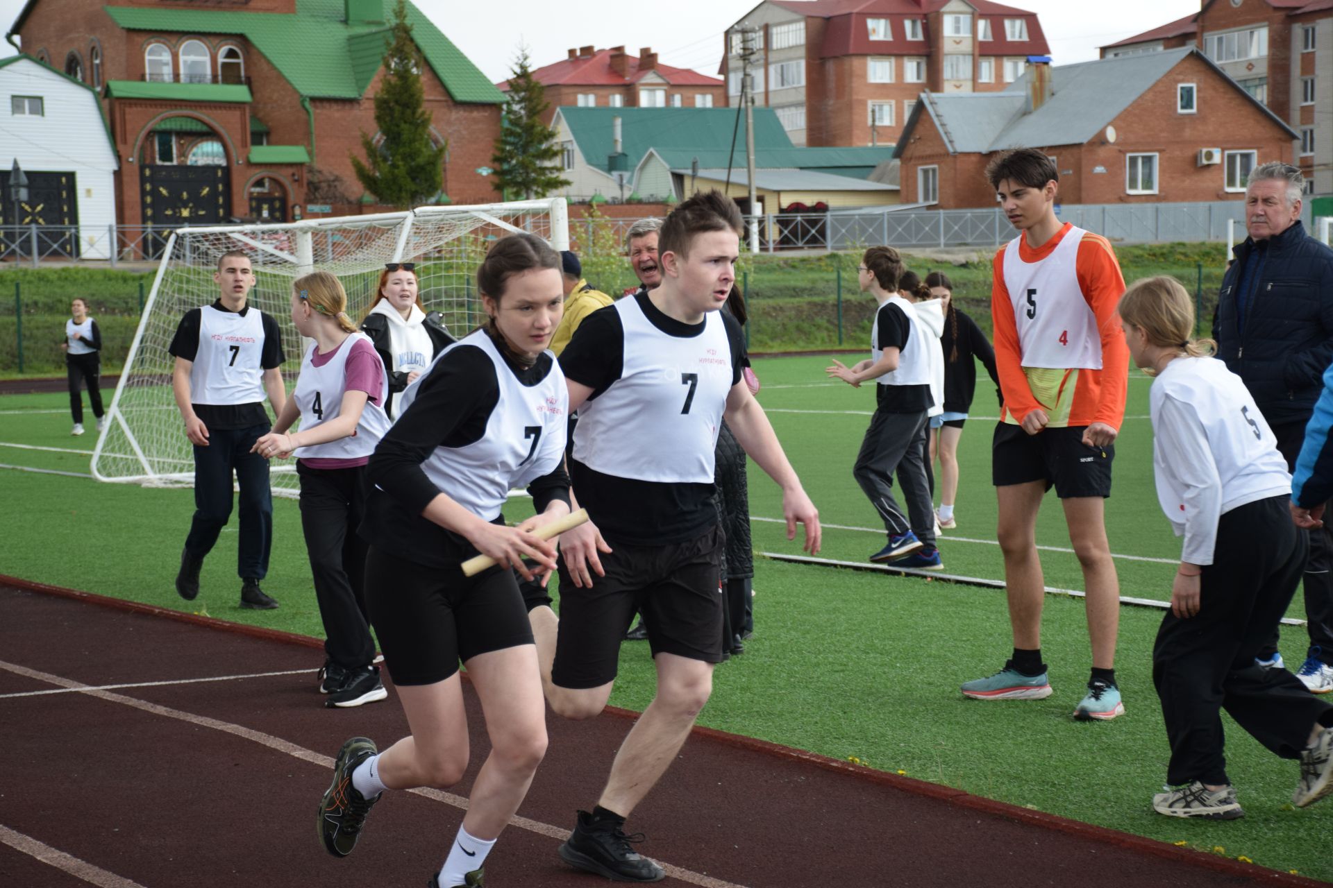 Легкоатлетический сезон в Нурлате открыла яркая эстафета на призы газеты «Дуслык» («Дружба», «Туслах») (+ФОТОРЕПОРТАЖ)