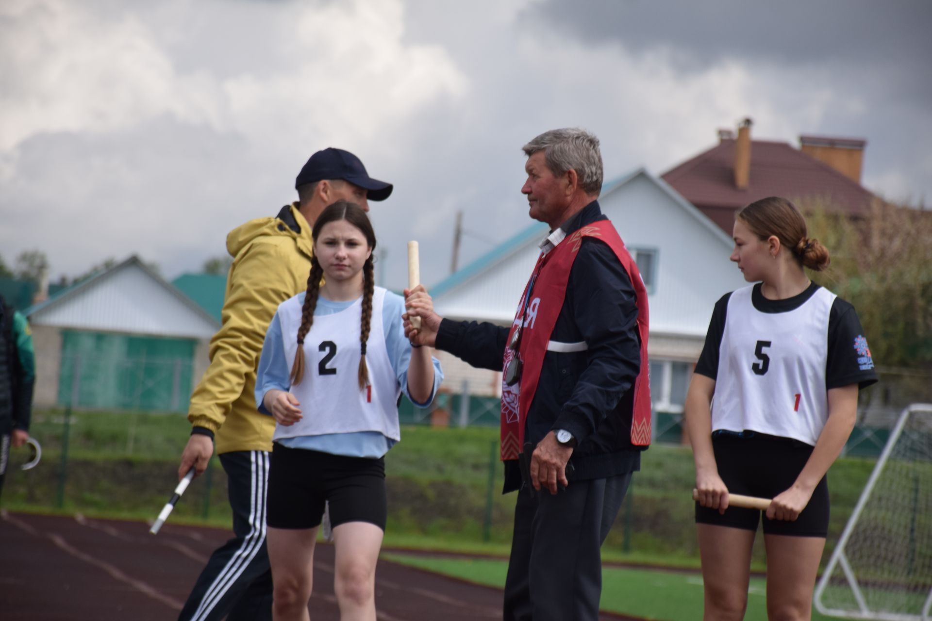 Легкоатлетический сезон в Нурлате открыла яркая эстафета на призы газеты «Дуслык» («Дружба», «Туслах») (+ФОТОРЕПОРТАЖ)