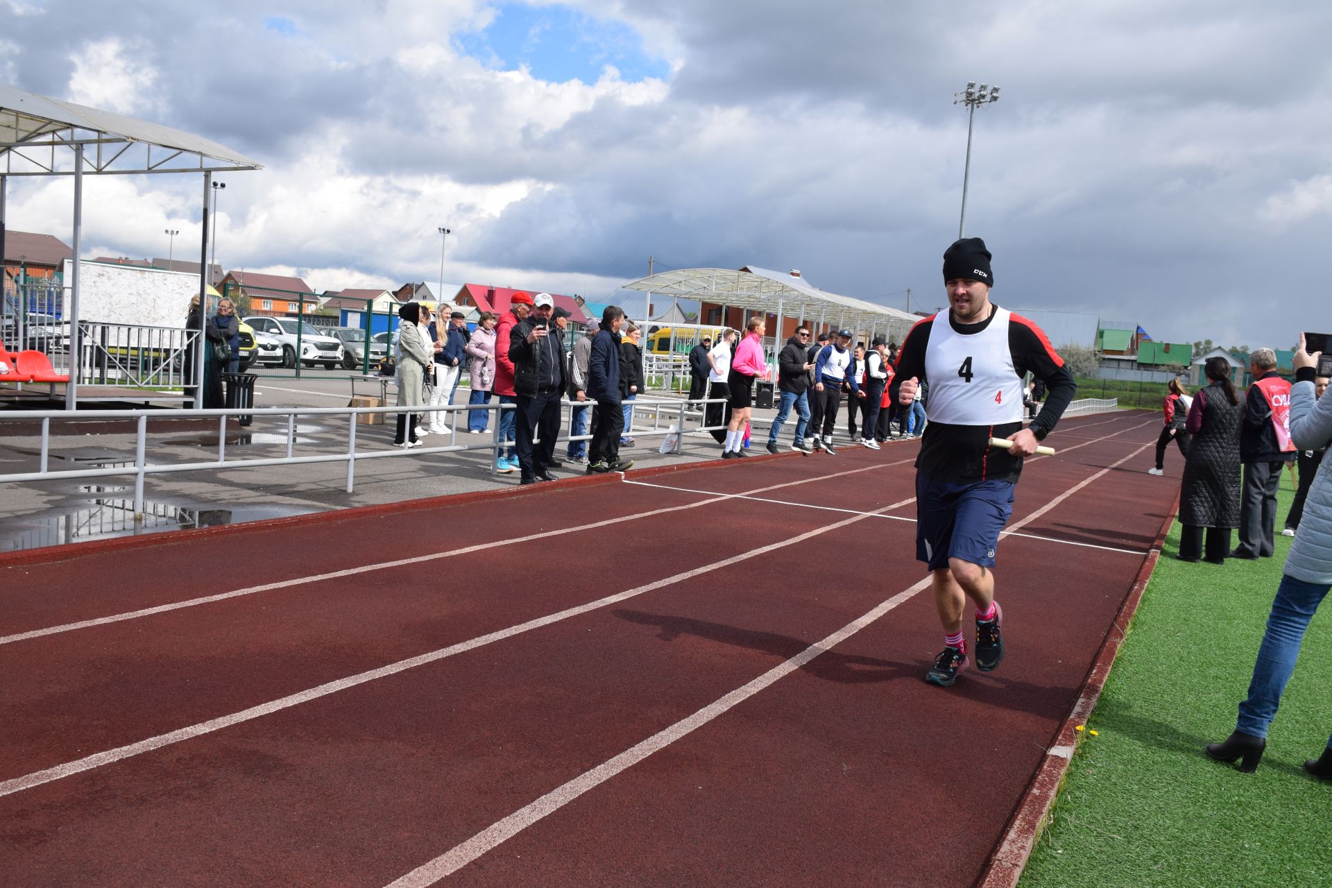 Легкоатлетический сезон в Нурлате открыла яркая эстафета на призы газеты «Дуслык» («Дружба», «Туслах») (+ФОТОРЕПОРТАЖ)