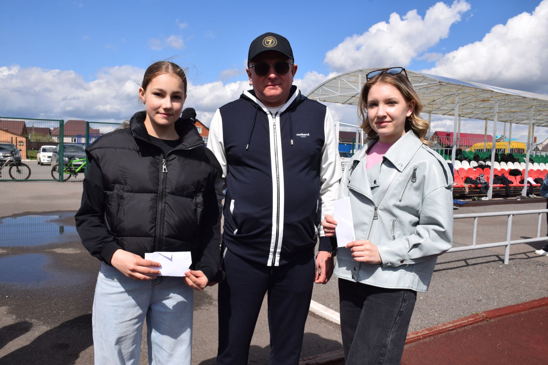 Легкоатлетический сезон в Нурлате открыла яркая эстафета на призы газеты «Дуслык» («Дружба», «Туслах») (+ФОТОРЕПОРТАЖ)