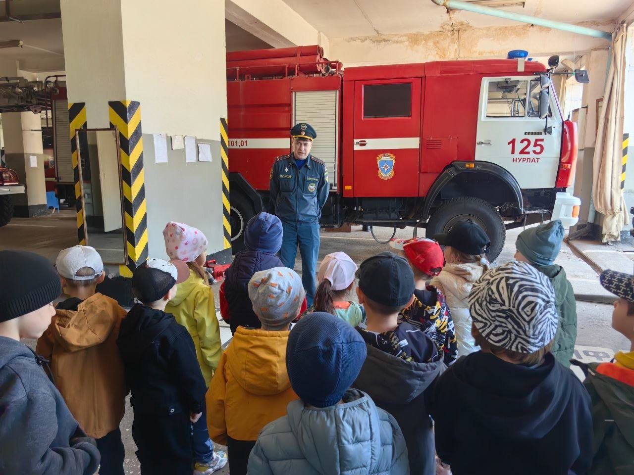 Юные гости пожарной части: экскурсия, которая вдохновляет!