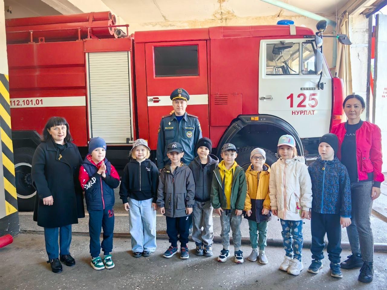 Юные гости пожарной части: экскурсия, которая вдохновляет!