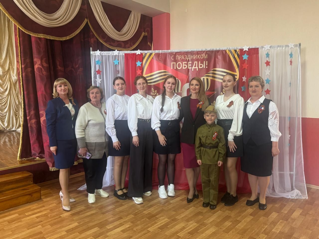 Потомки Героя СССР Михаила Сергеева посетили Нурлатскую гимназию