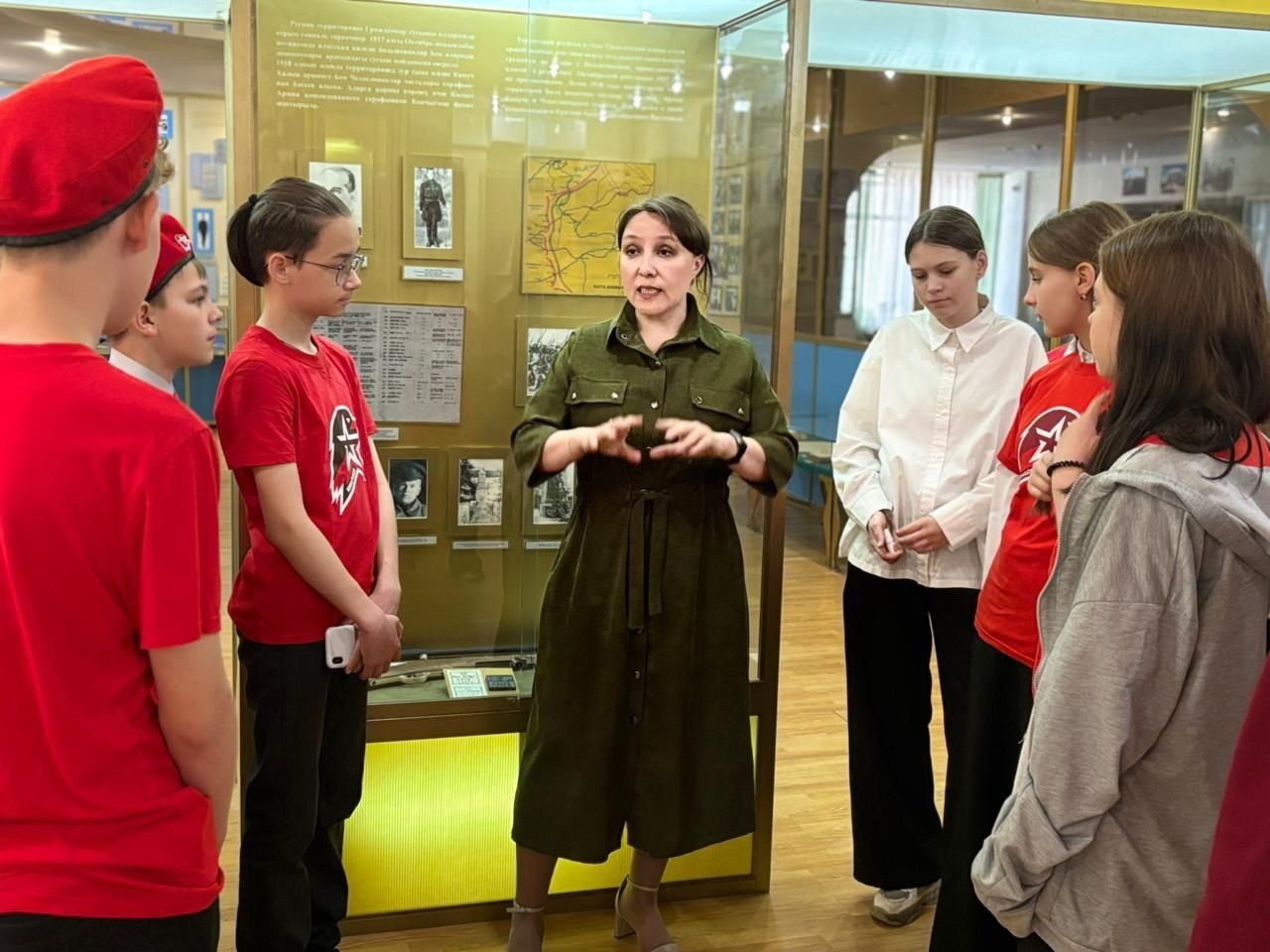 Юнармейцы школы №1 посетили музей истории Закамья