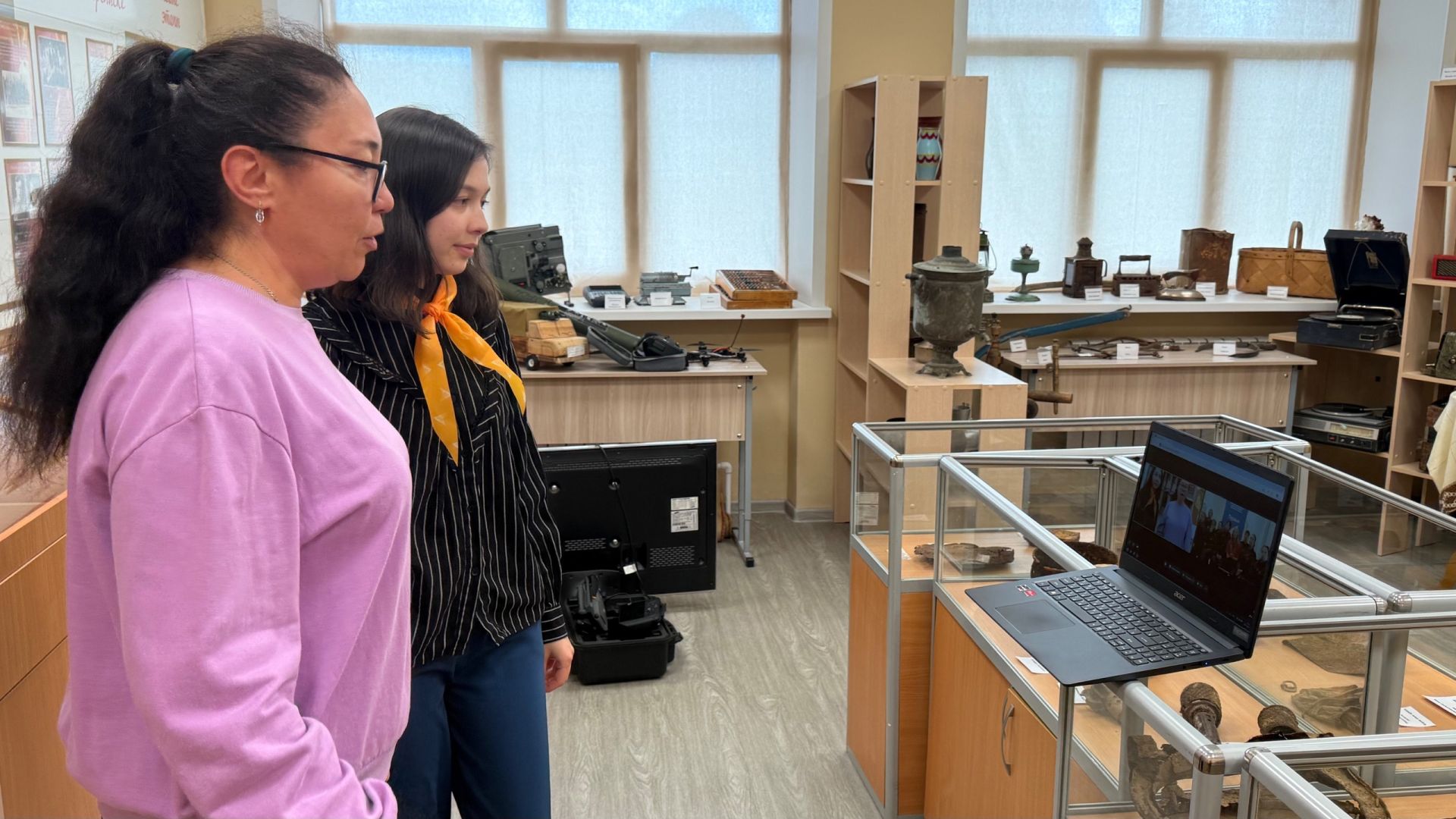 Нурлатские школьники провели виртуальную экскурсию для юнармейцев из Ульяновской области