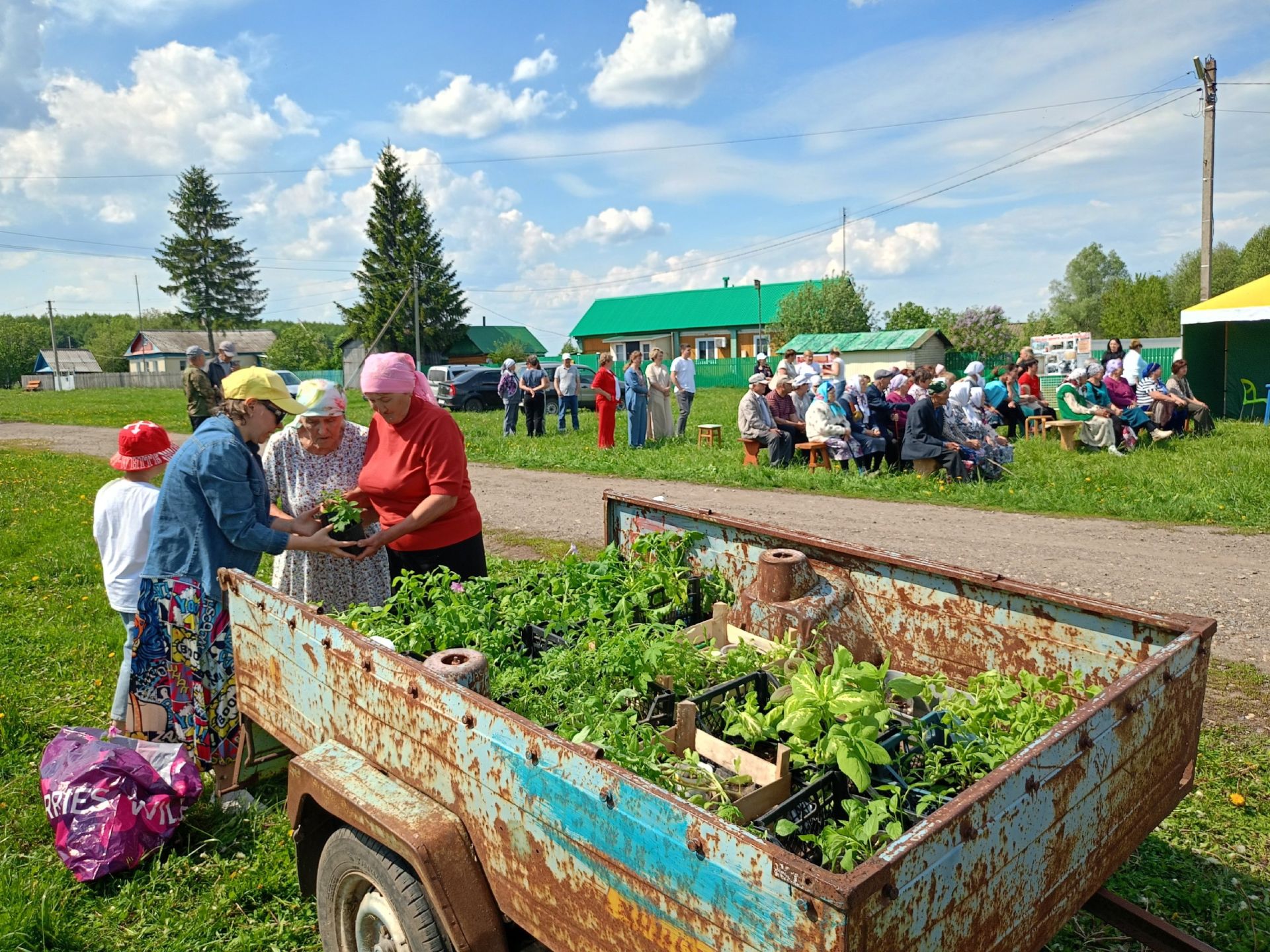 КДЦ «Грани» провели первый выездной концерт в рамках проекта «Территория семьи»