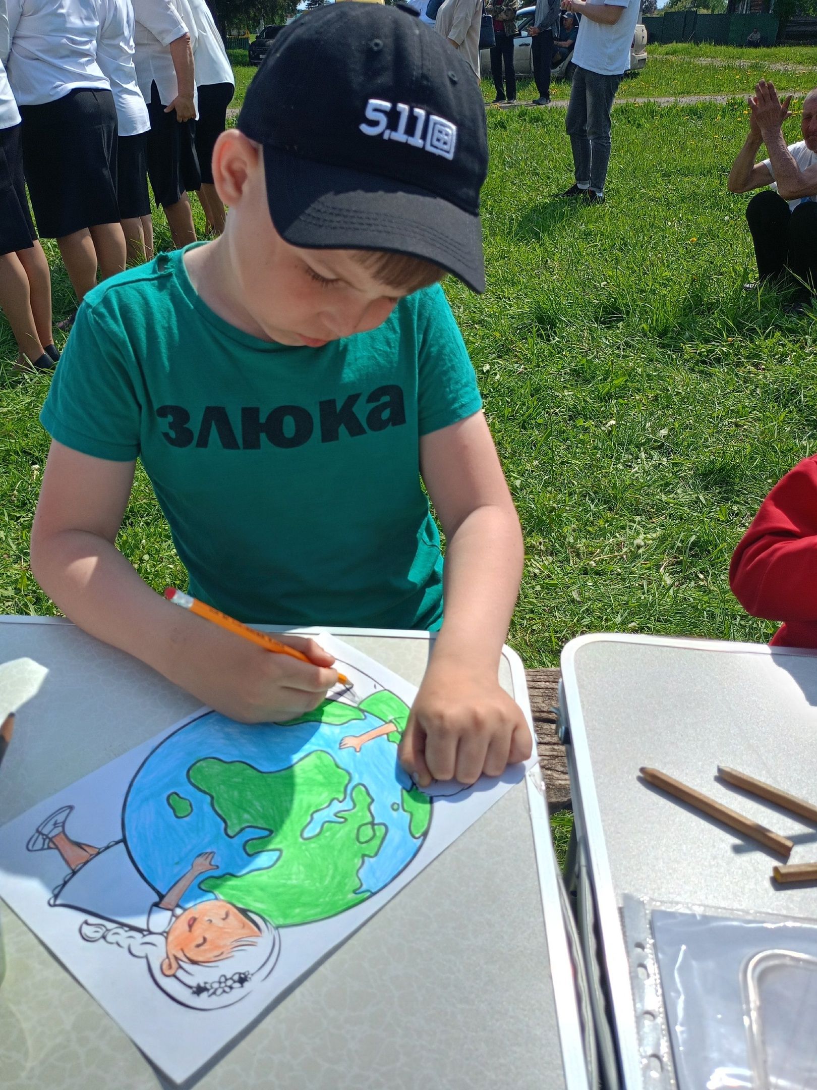 КДЦ «Грани» провели первый выездной концерт в рамках проекта «Территория семьи»